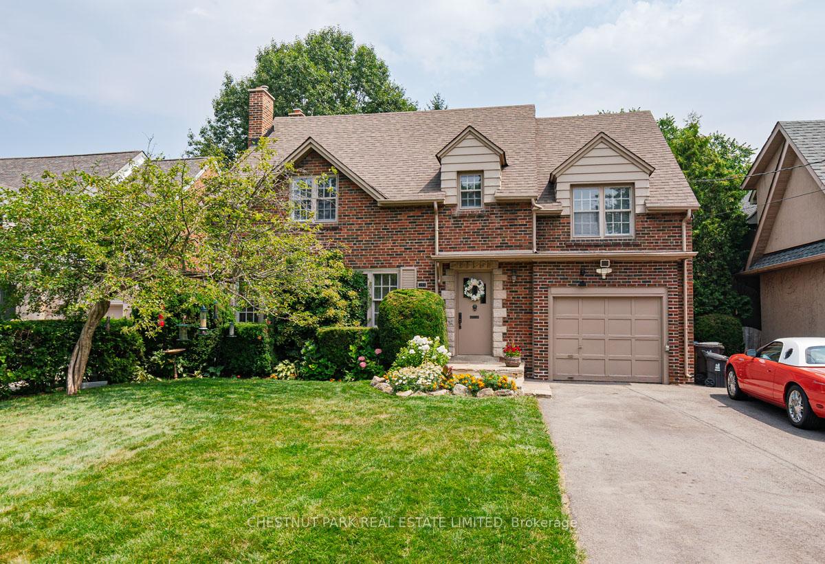 Photo 1 of 233 Yonge Boulevard, Toronto, Bedford Park-Nortown — HOMEH