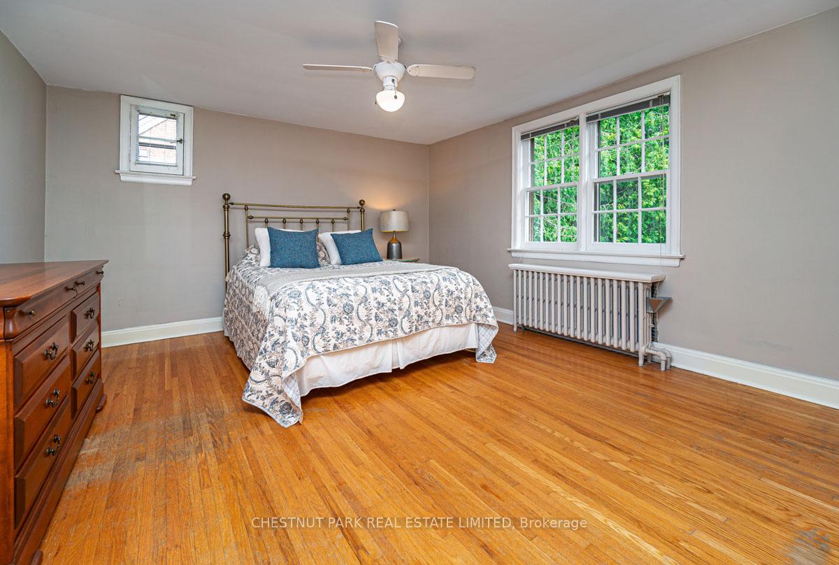 Photo 11 of 233 Yonge Boulevard, Toronto, Bedford Park-Nortown — HOMEH