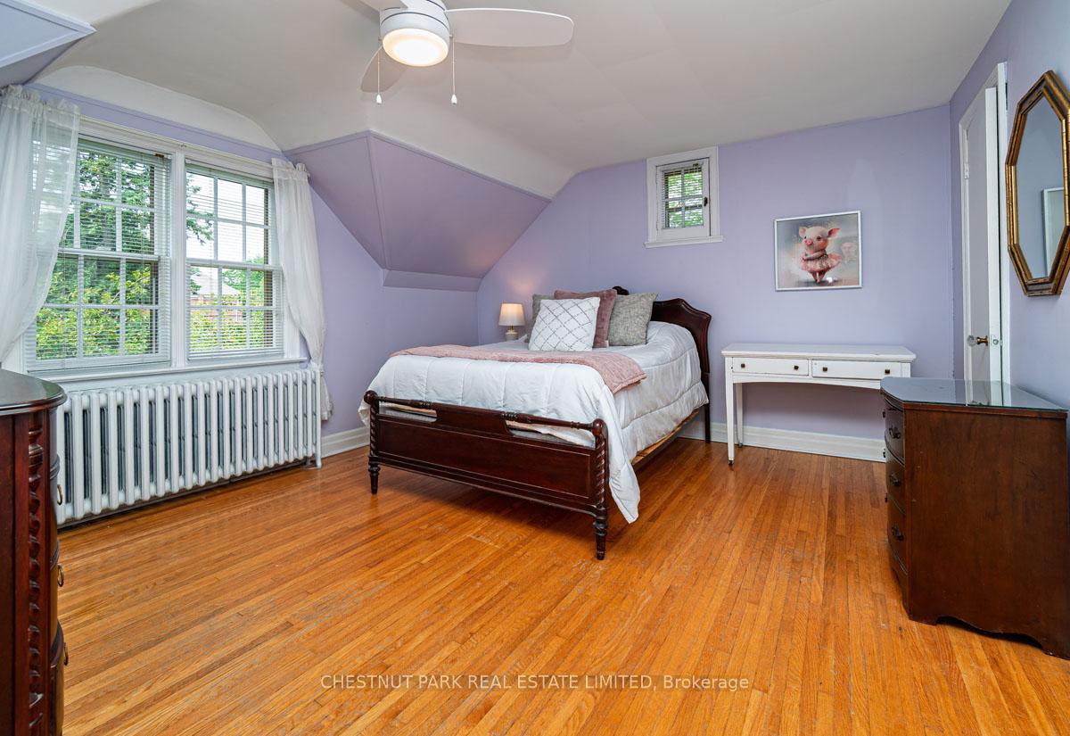 Photo 12 of 233 Yonge Boulevard, Toronto, Bedford Park-Nortown — HOMEH
