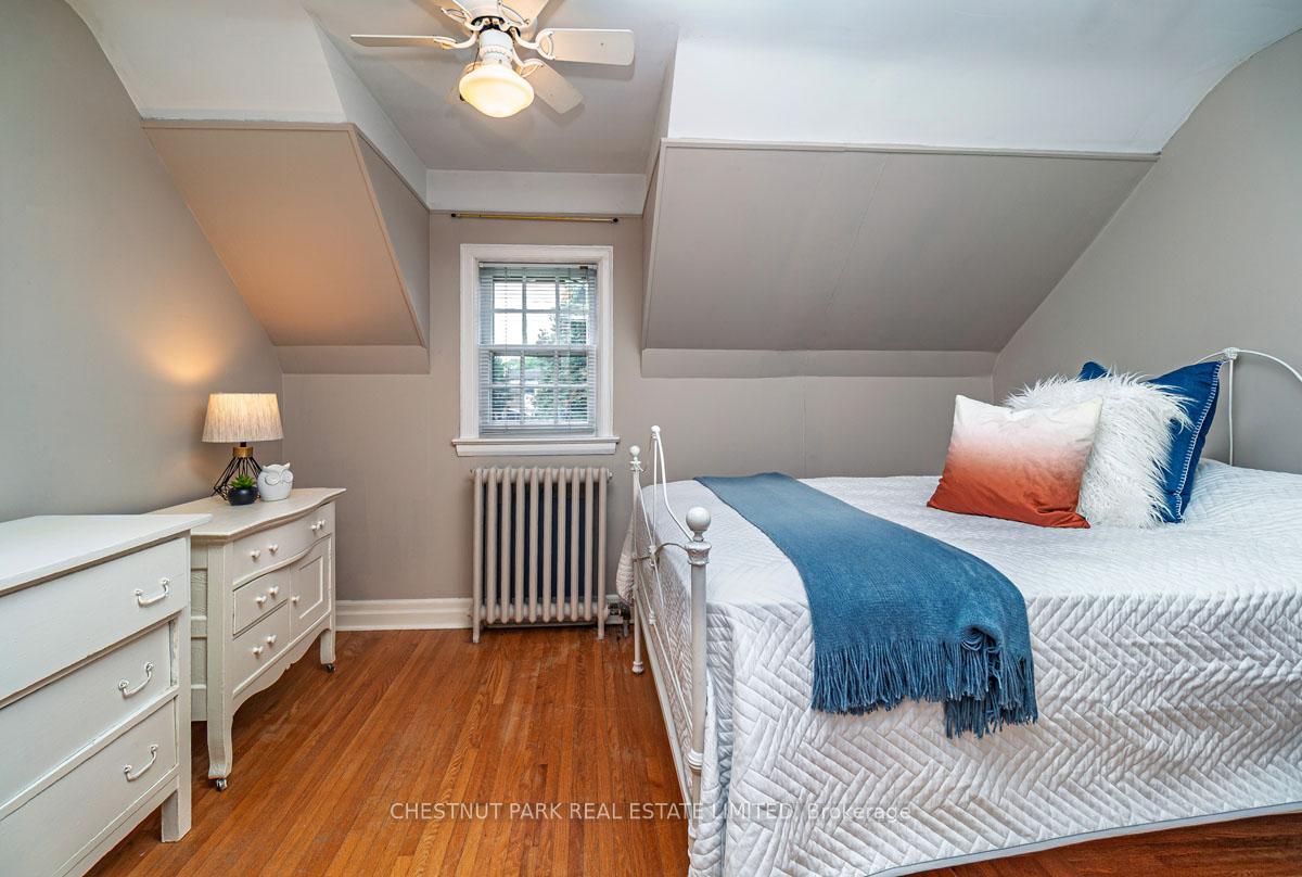 Photo 17 of 233 Yonge Boulevard, Toronto, Bedford Park-Nortown — HOMEH