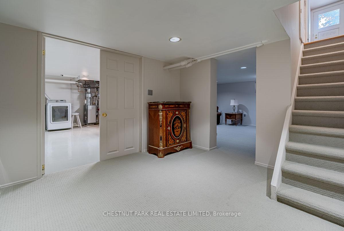 Photo 10 of 233 Yonge Boulevard, Toronto, Bedford Park-Nortown — HOMEH