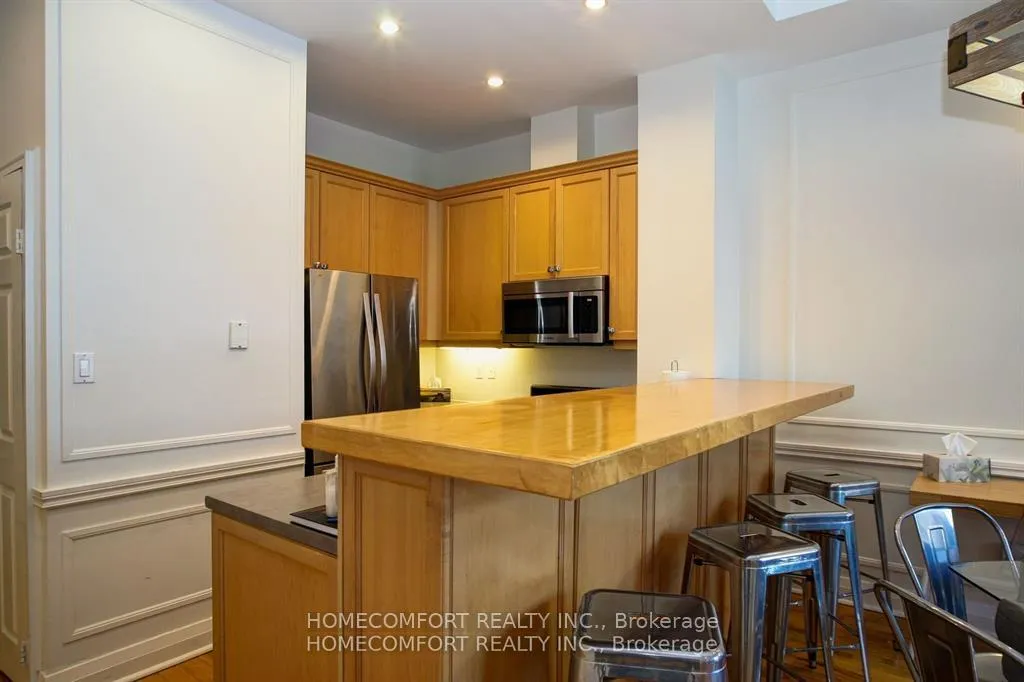 Photo 13 of Unit 701, 8 Wellesley Street E, Toronto, Church-Yonge Corridor — HOMEH