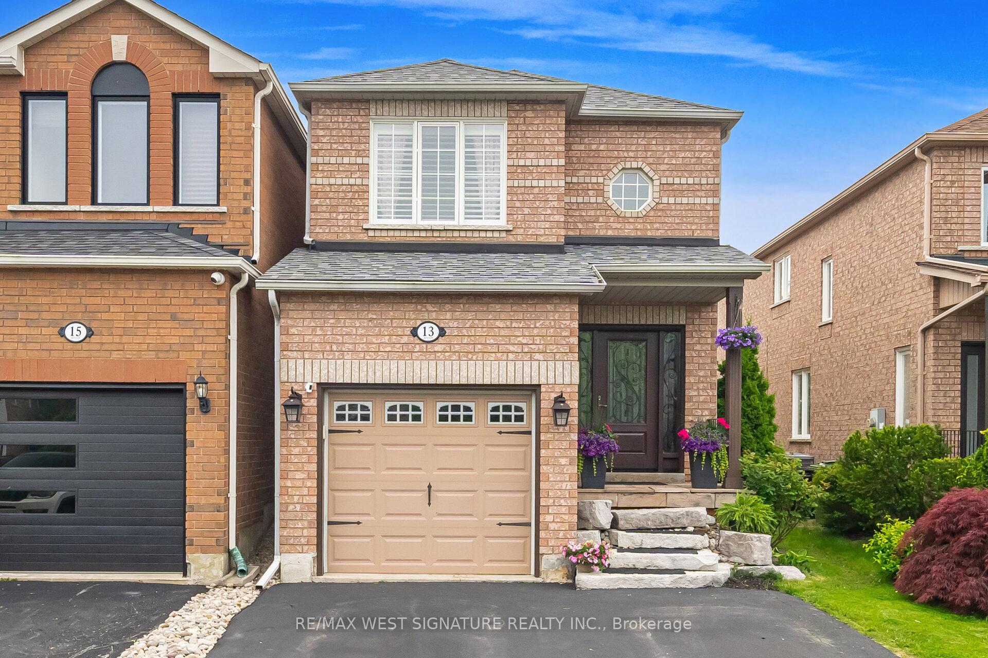 Photo 1 of 13 Senator Way, Caledon, Bolton North — HOMEH