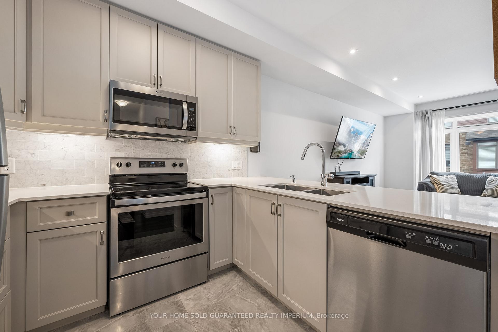 Photo 8 of Unit 128, 30 Times Square Boulevard, Hamilton, Stoney Creek Mountain — HOMEH