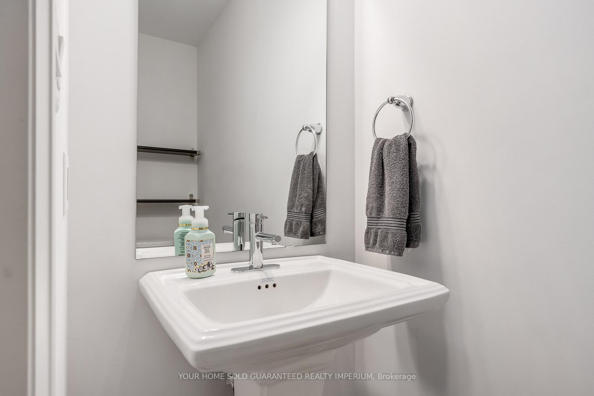 Photo 6 of Unit 128, 30 Times Square Boulevard, Hamilton, Stoney Creek Mountain — HOMEH