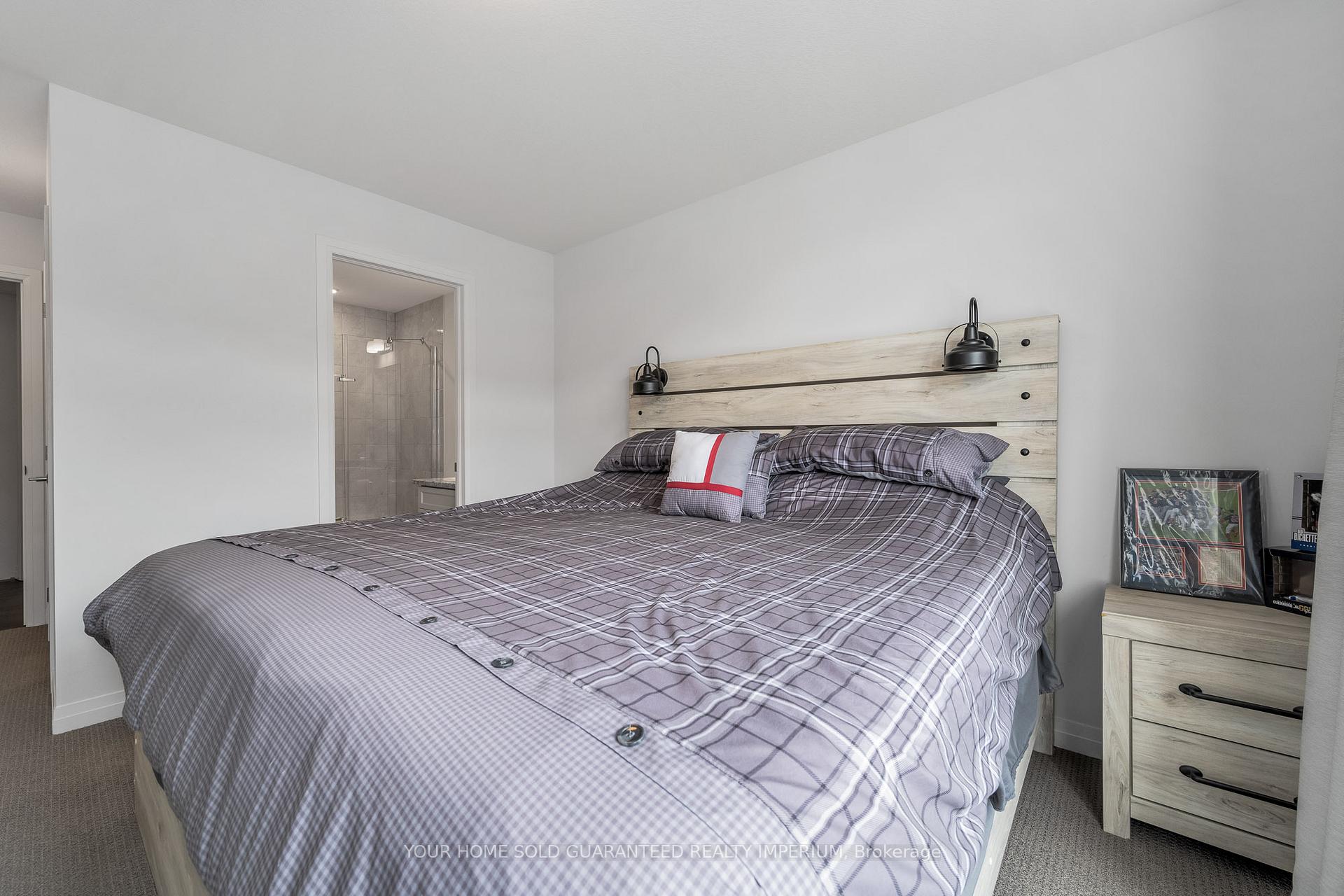 Photo 21 of Unit 128, 30 Times Square Boulevard, Hamilton, Stoney Creek Mountain — HOMEH