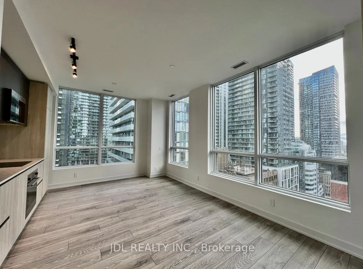 Photo 2 of Unit 1805, 108 Peter Street, Toronto, Waterfront Communities — HOMEH