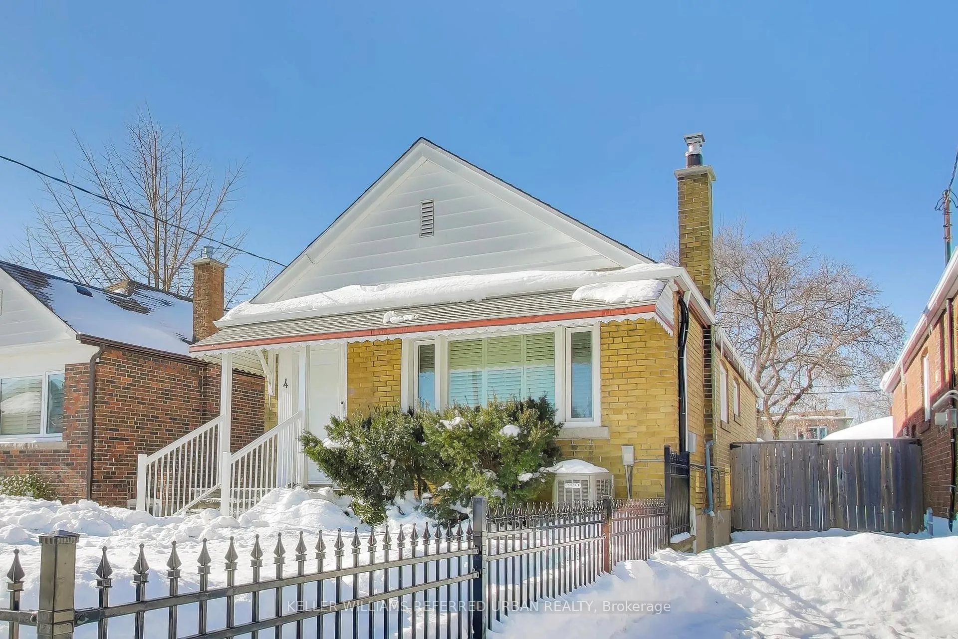 Photo 3 of 4 Barfield Avenue, Toronto, Danforth Village-East York — HOMEH