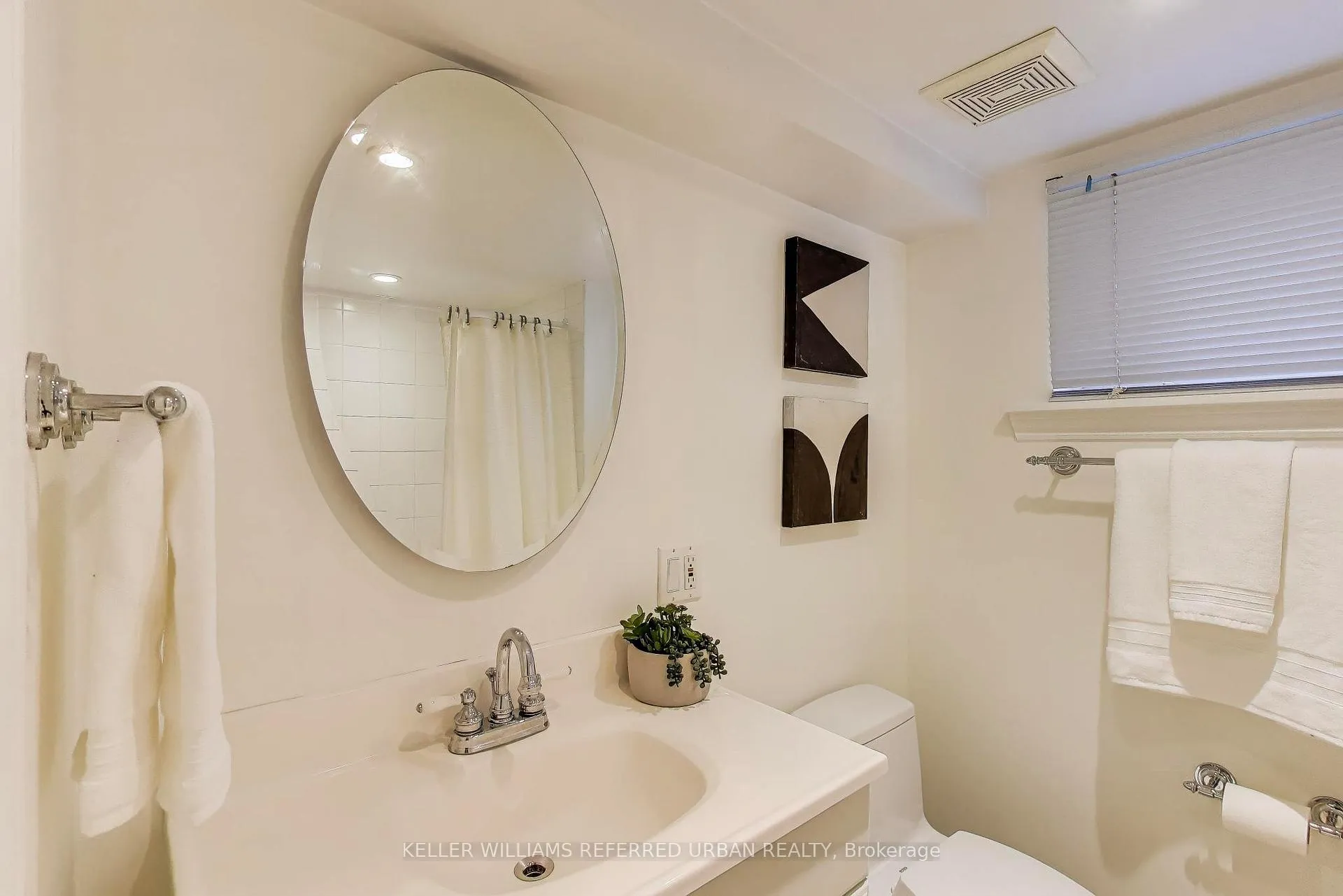 Photo 25 of 4 Barfield Avenue, Toronto, Danforth Village-East York — HOMEH