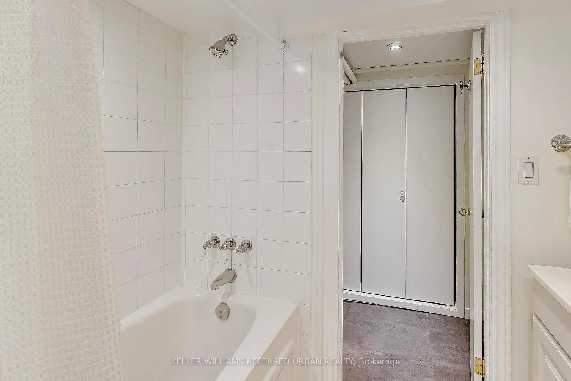 Photo 26 of 4 Barfield Avenue, Toronto, Danforth Village-East York — HOMEH