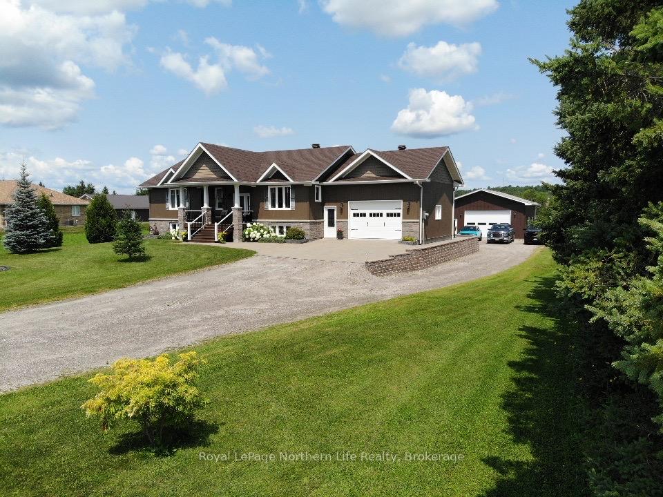 Front of 933 Betty Road