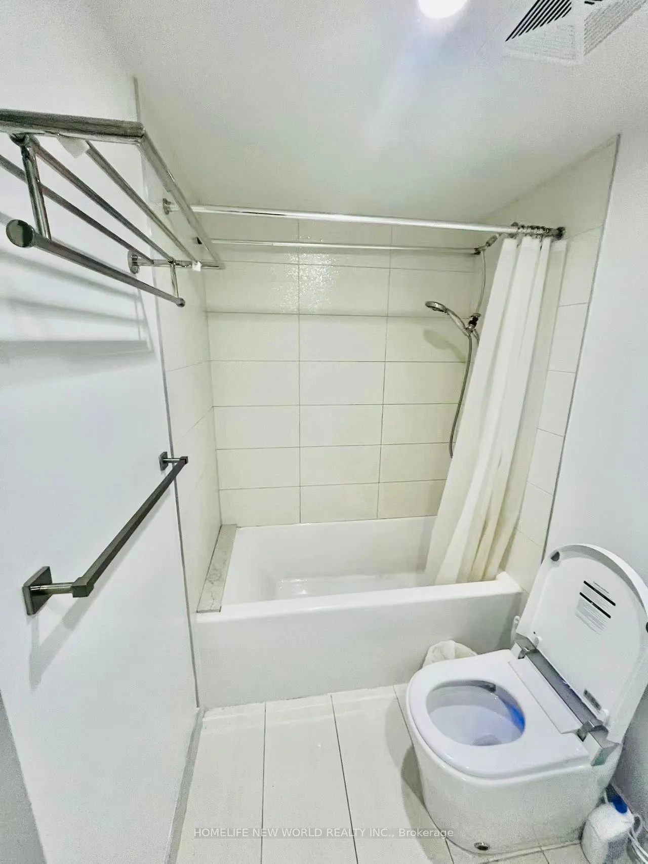 Photo 19 of Unit 423, 38 Cameron Street, Toronto, Kensington-Chinatown — HOMEH