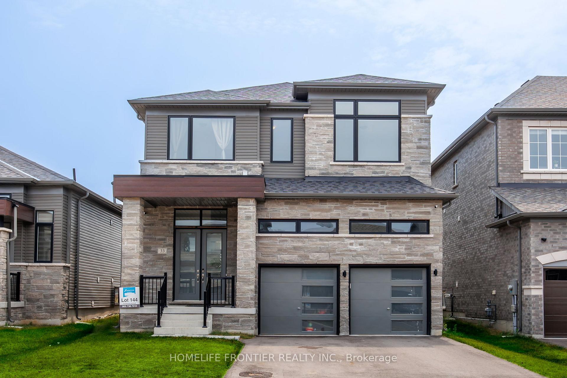 Front of 33 Simona Avenue