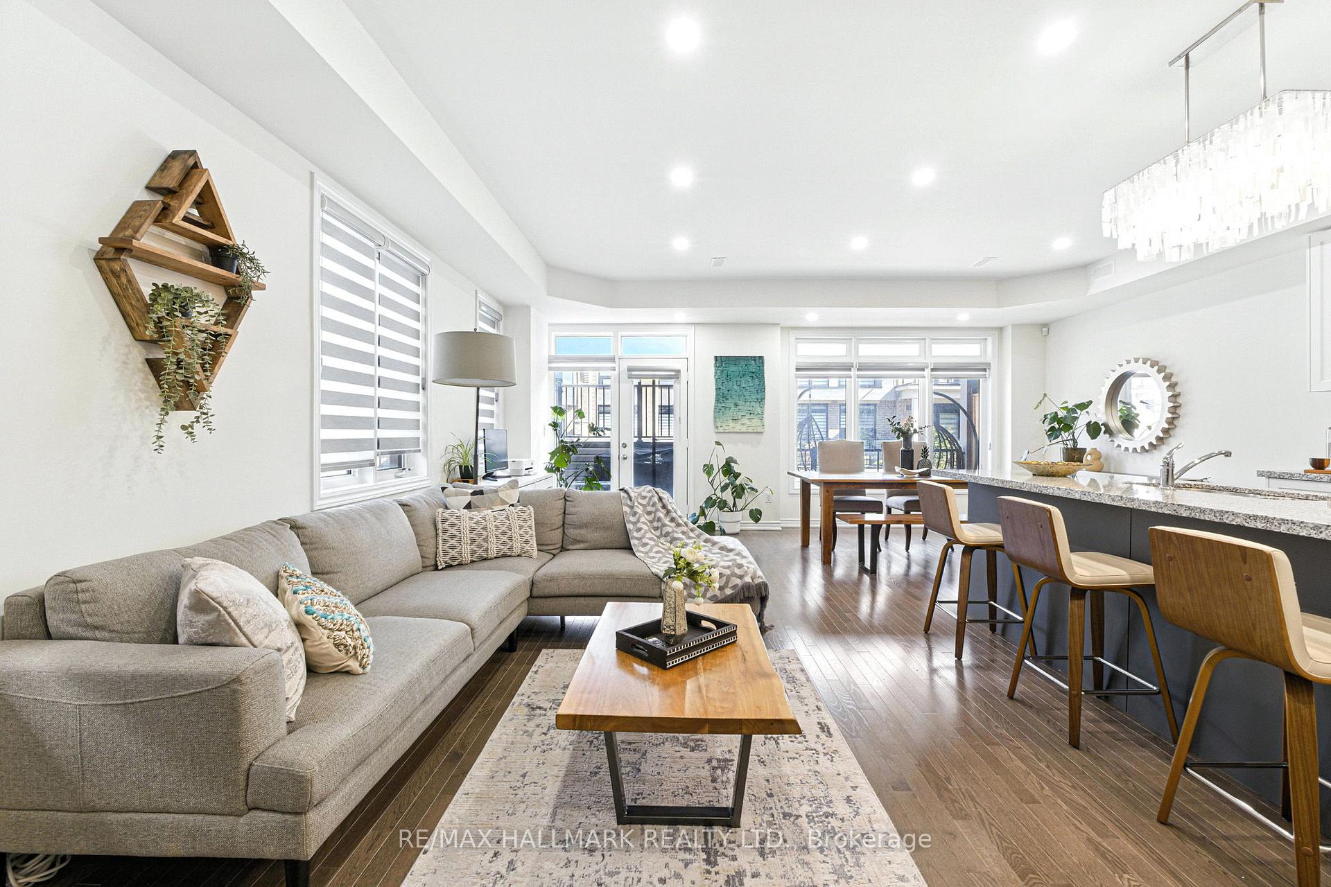 Photo 17 of 36 Elsinore Street, Vaughan, Kleinburg — HOMEH
