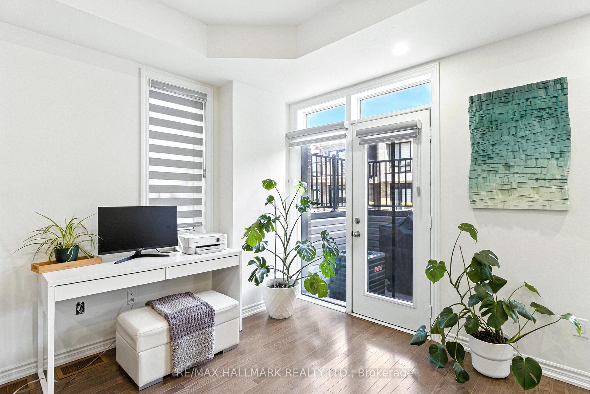 Photo 12 of 36 Elsinore Street, Vaughan, Kleinburg — HOMEH