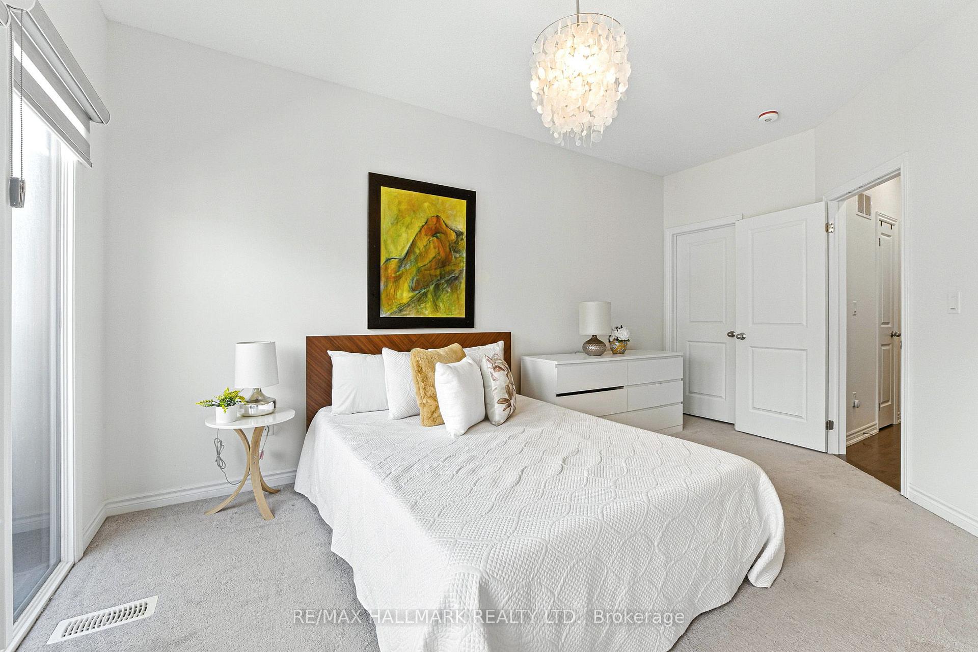 Photo 14 of 36 Elsinore Street, Vaughan, Kleinburg — HOMEH
