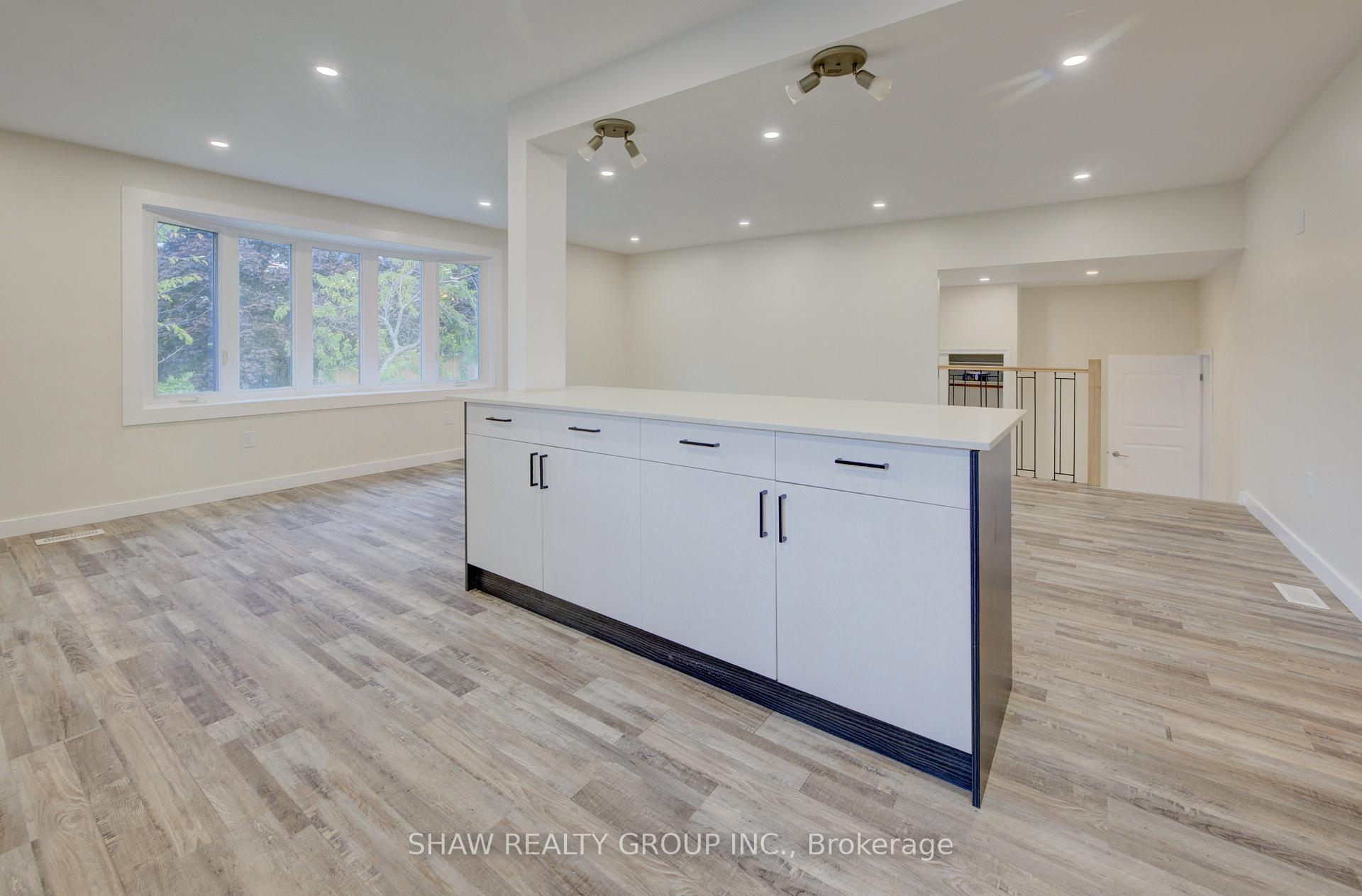 Photo 10 of 259 Lorraine Avenue, Kitchener — HOMEH