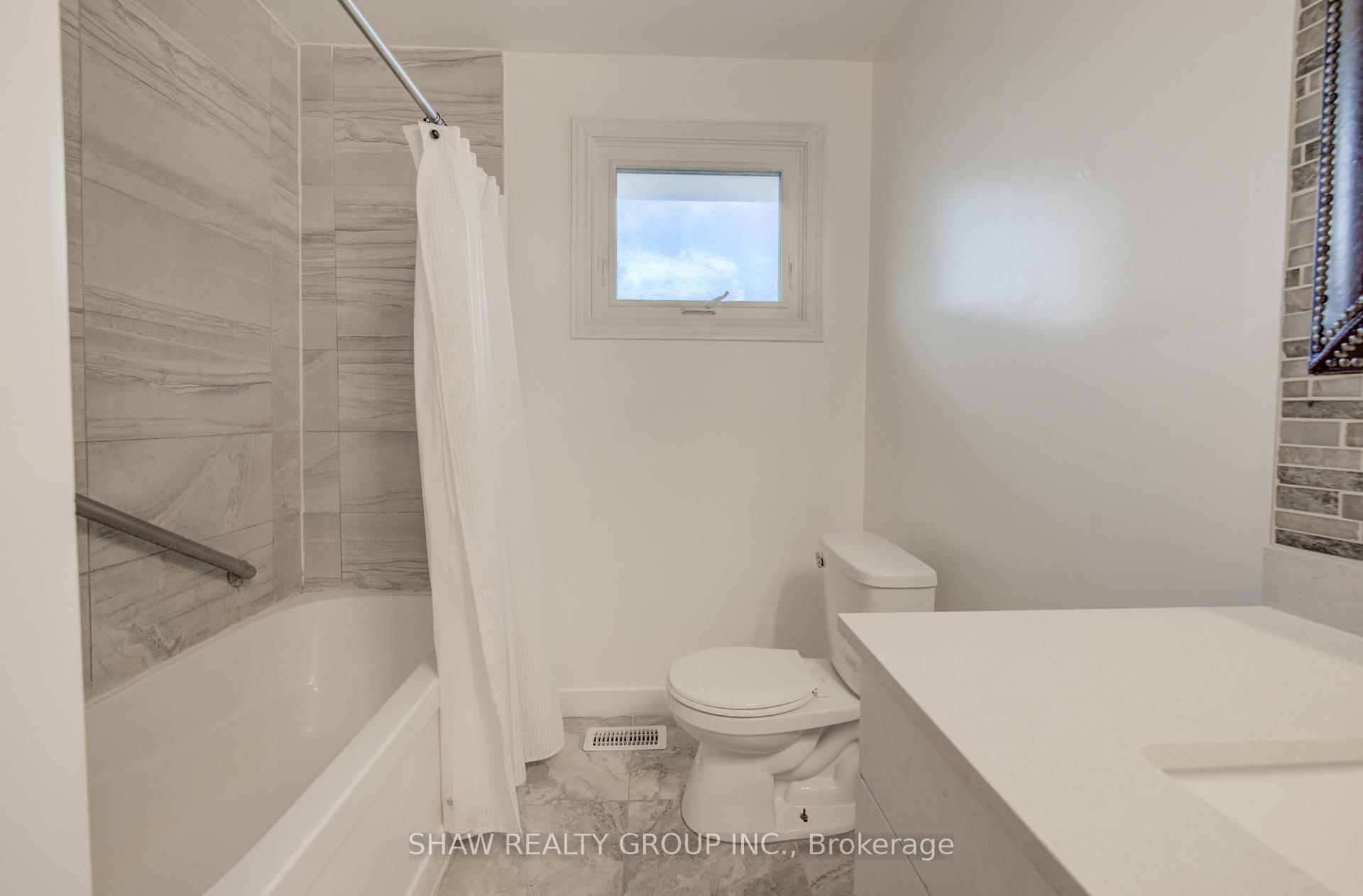 Photo 17 of 259 Lorraine Avenue, Kitchener — HOMEH