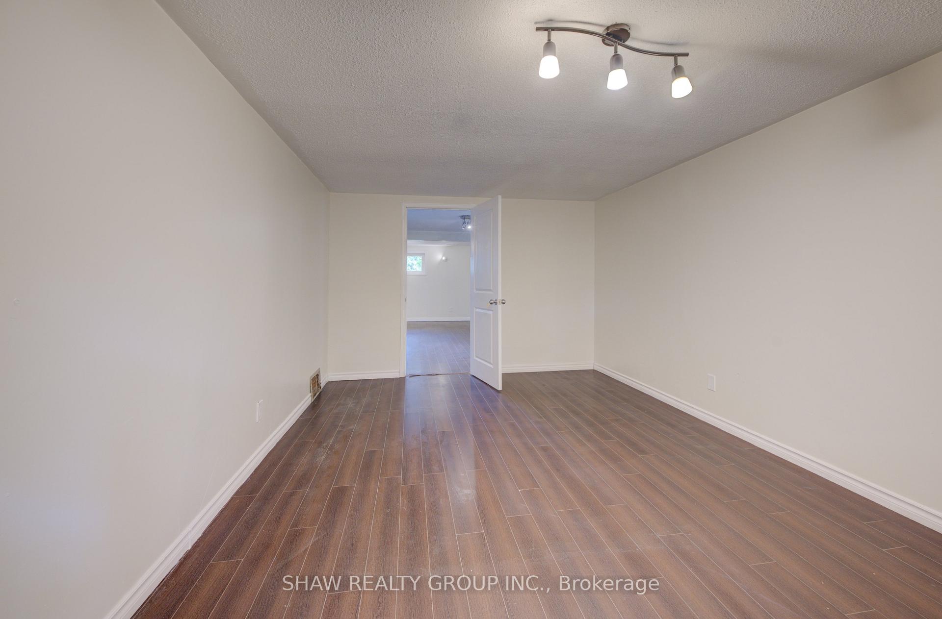 Photo 18 of 259 Lorraine Avenue, Kitchener — HOMEH