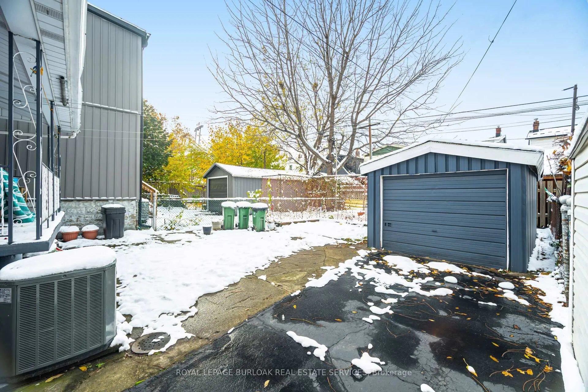 Photo 40 of 163 Connaught Avenue N, Hamilton, Stipley — HOMEH