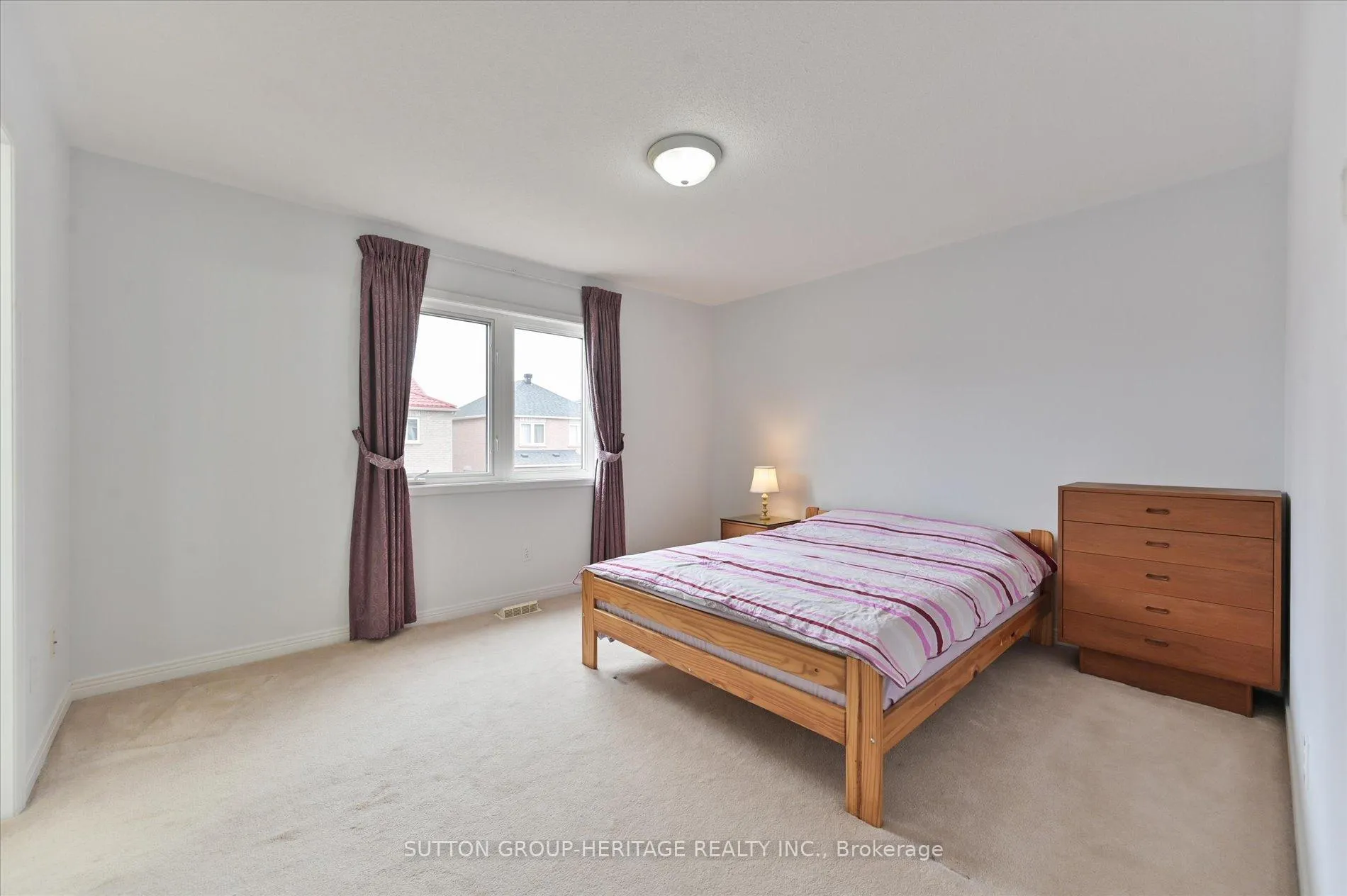 Photo 19 of 31 Thornton Street, Markham, Milliken Mills East — HOMEH