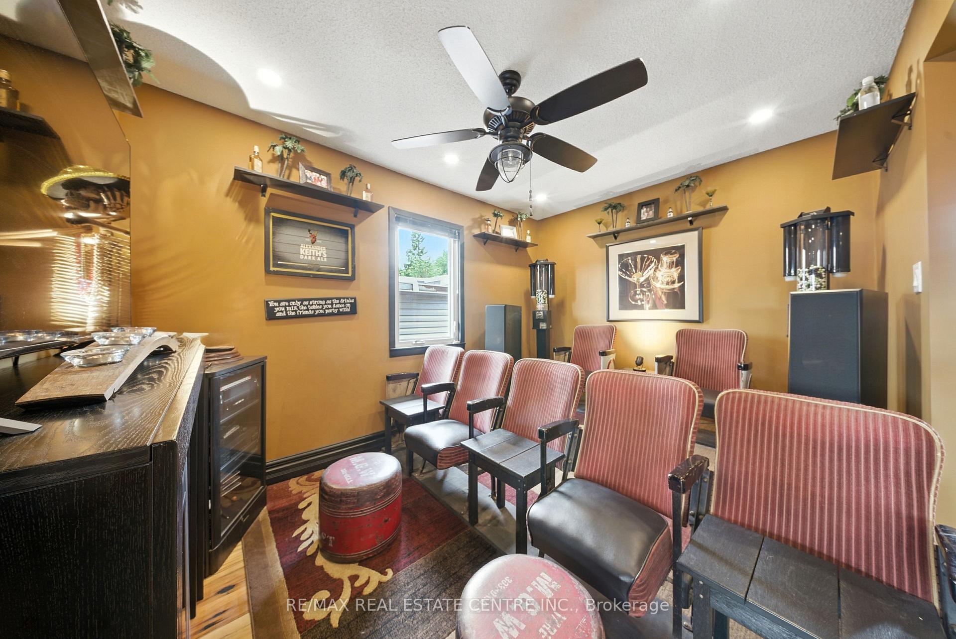 Photo 16 of 14 Royce Avenue, Brampton, Downtown Brampton — HOMEH