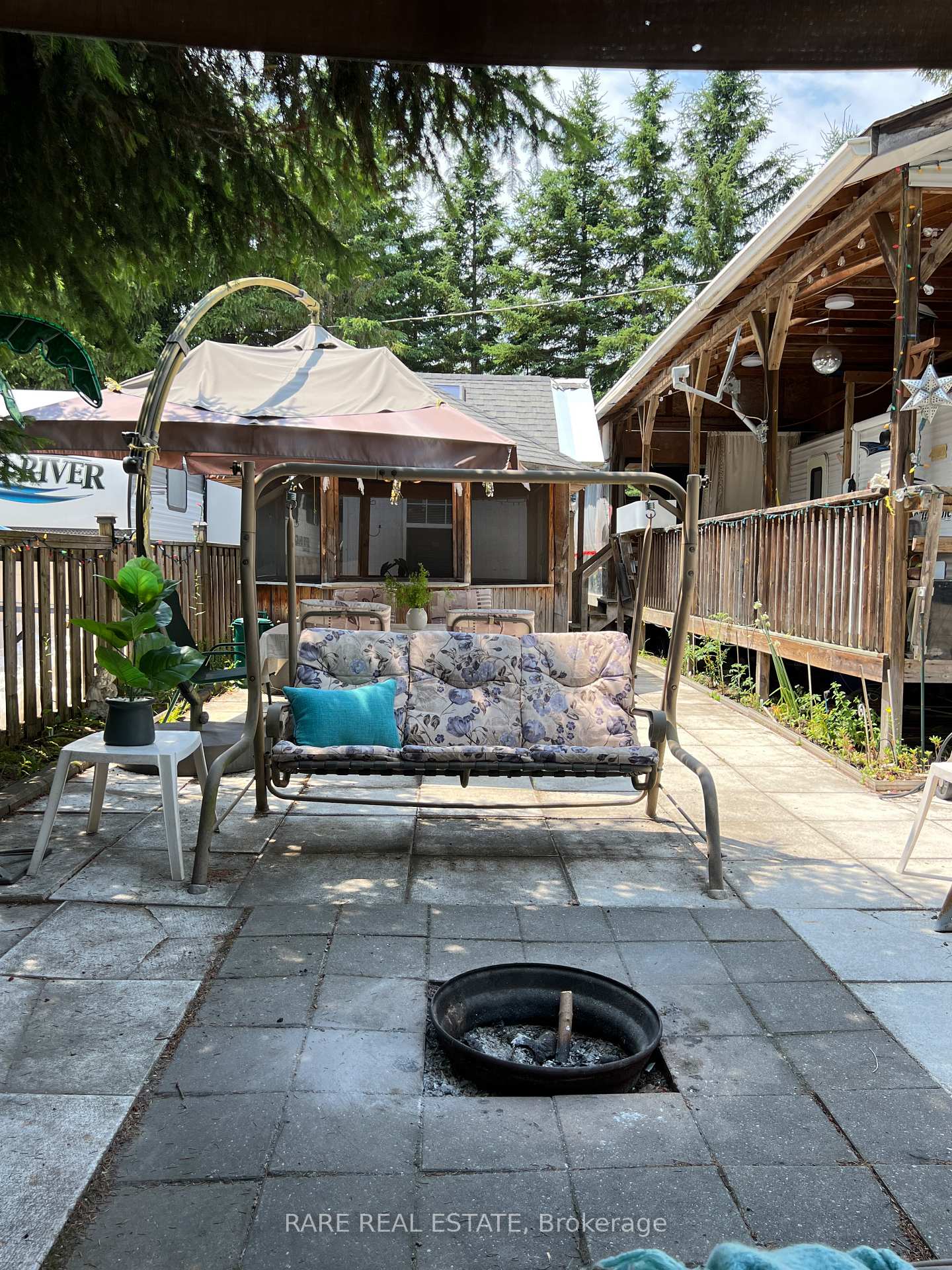 Photo 11 of 75 Bells Park Road, Wasaga Beach — HOMEH