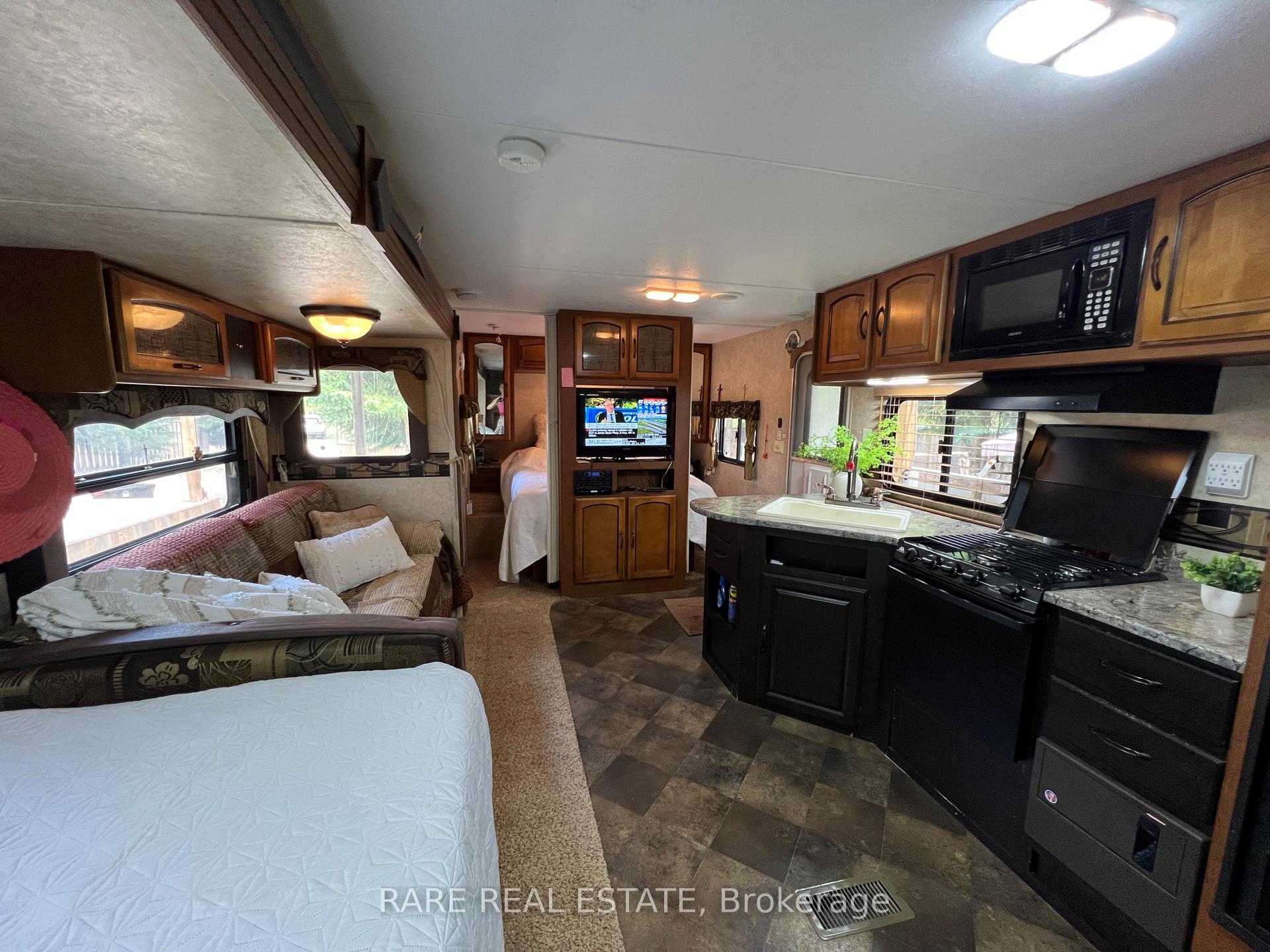 Photo 30 of 75 Bells Park Road, Wasaga Beach — HOMEH