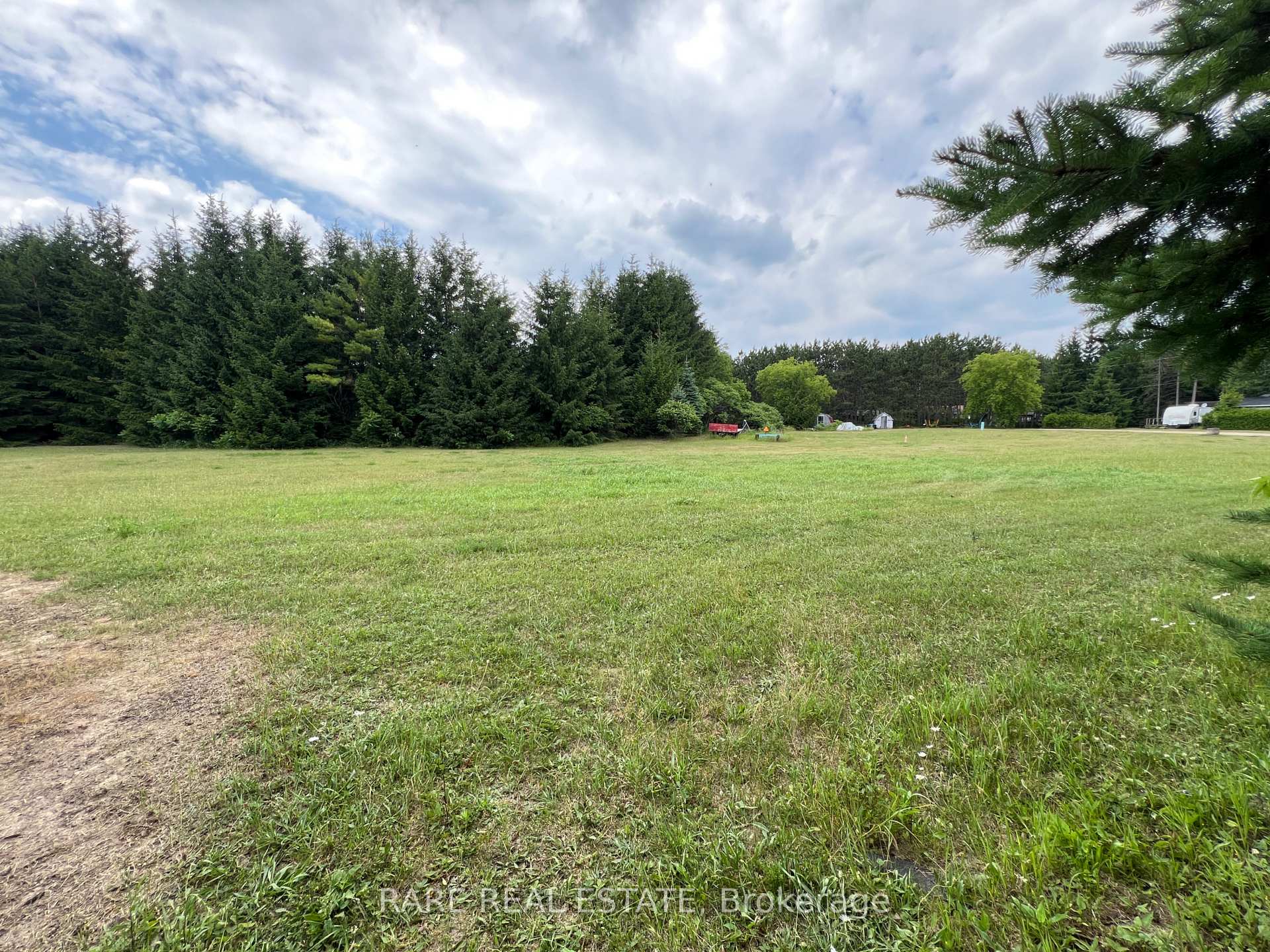 Photo 36 of 75 Bells Park Road, Wasaga Beach — HOMEH