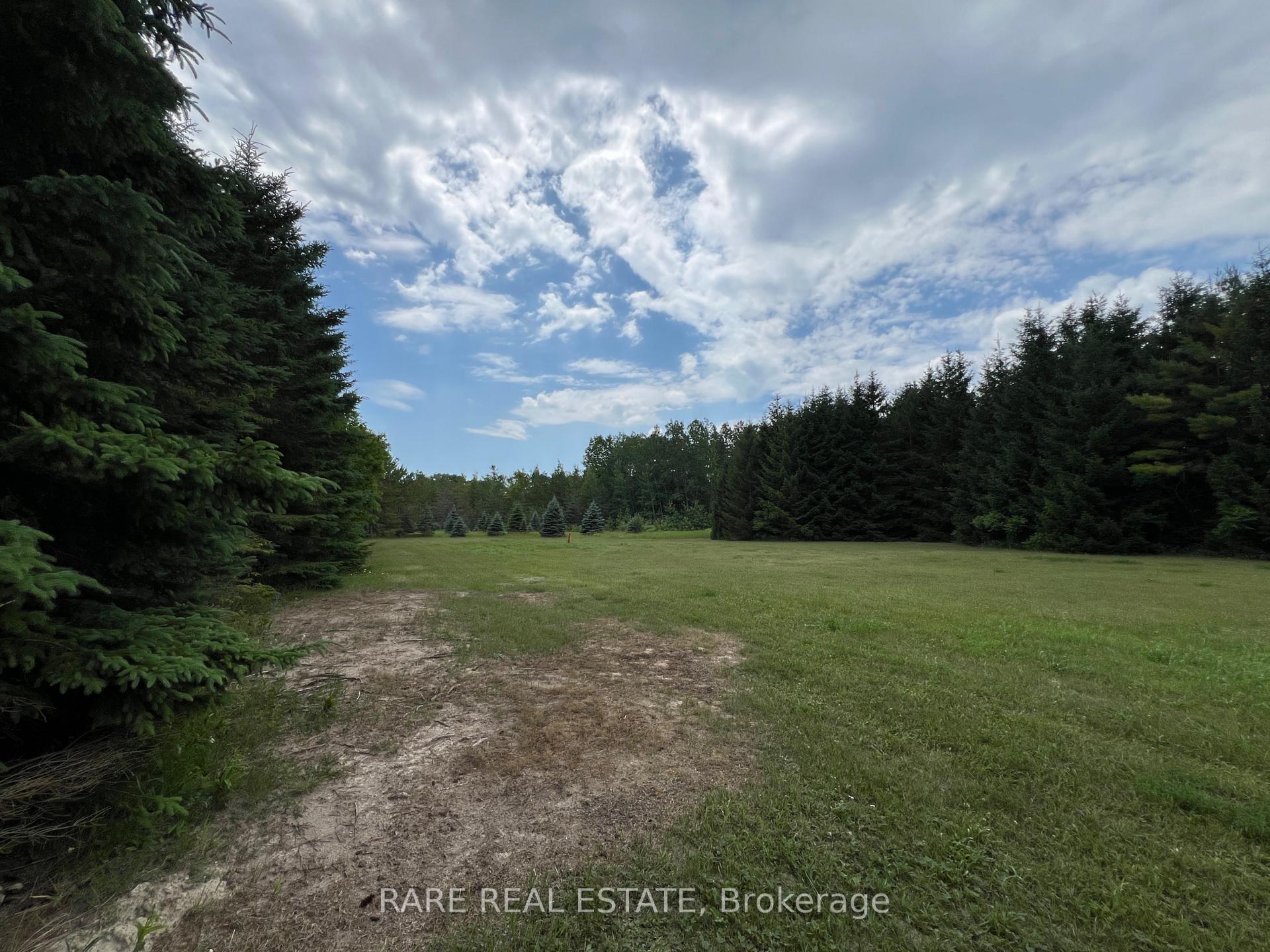 Photo 23 of 75 Bells Park Road, Wasaga Beach — HOMEH