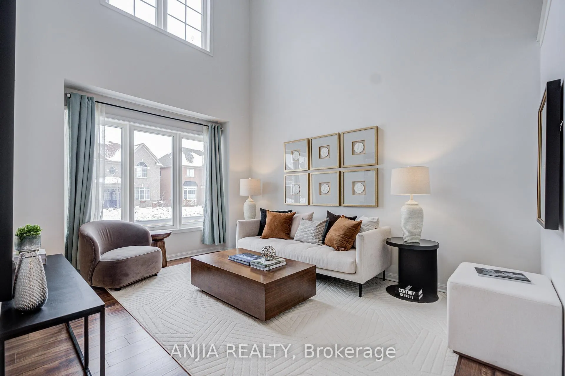 Photo 4 of 14 Castlemore Avenue, Markham, Berczy — HOMEH
