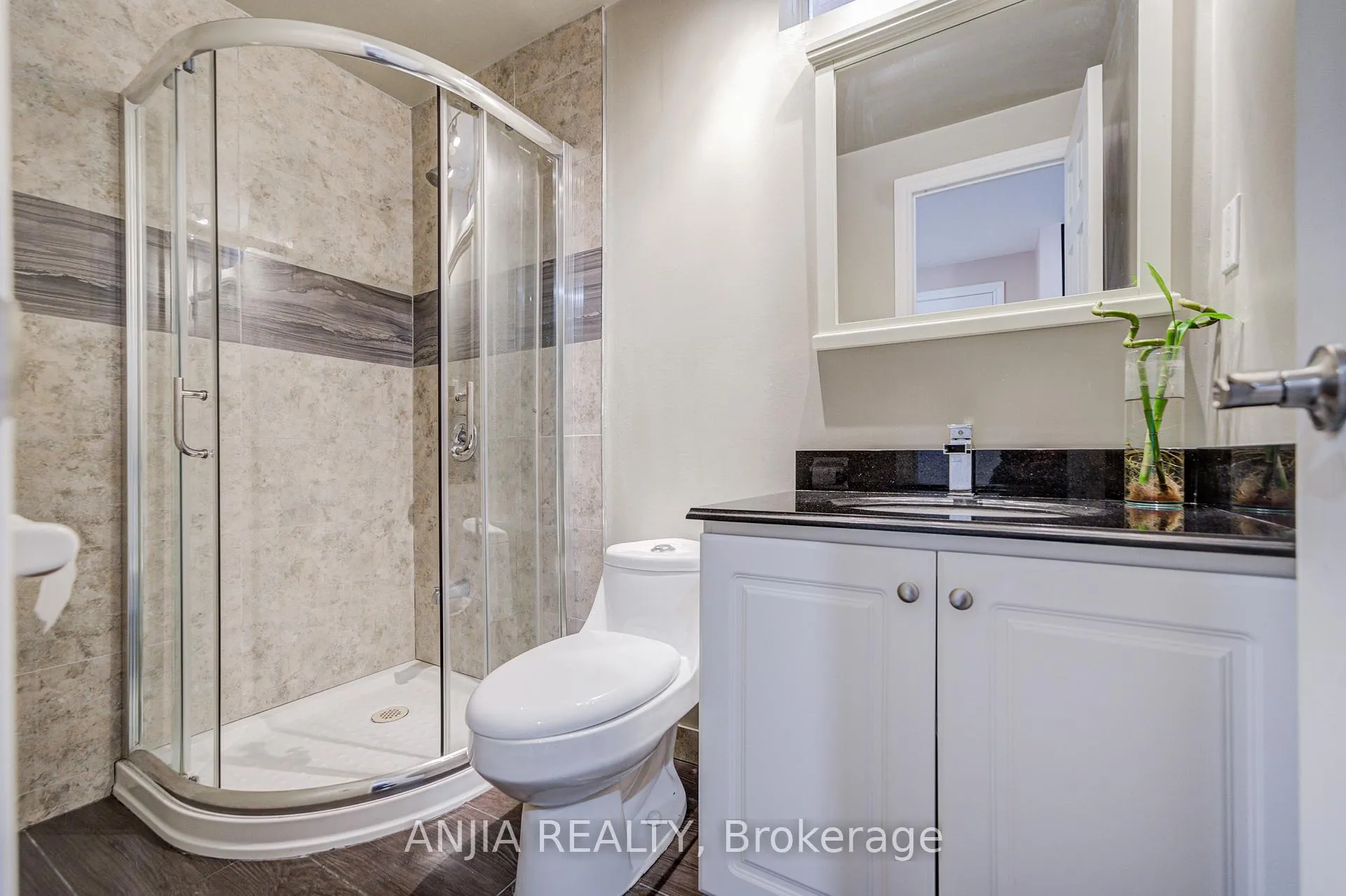 Photo 24 of 14 Castlemore Avenue, Markham, Berczy — HOMEH