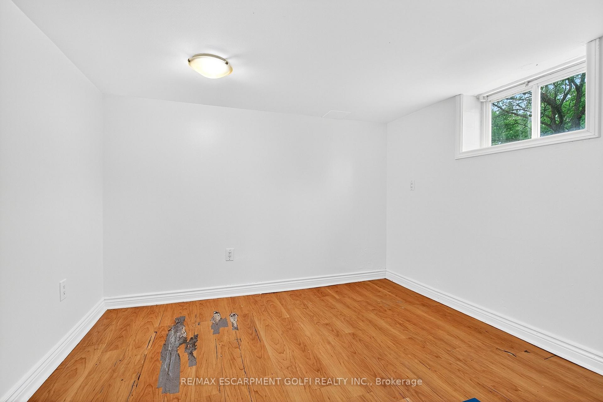 Photo 17 of 17 West 3RD Street, Hamilton, Southam — HOMEH