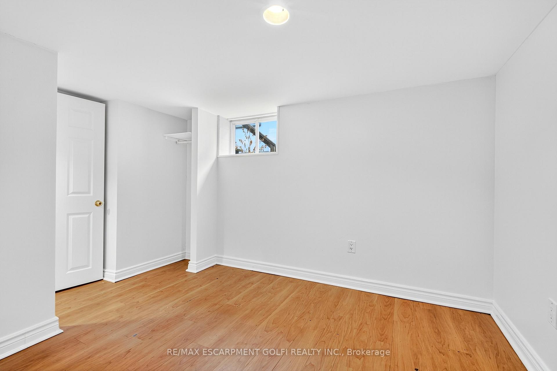 Photo 15 of 17 West 3RD Street, Hamilton, Southam — HOMEH