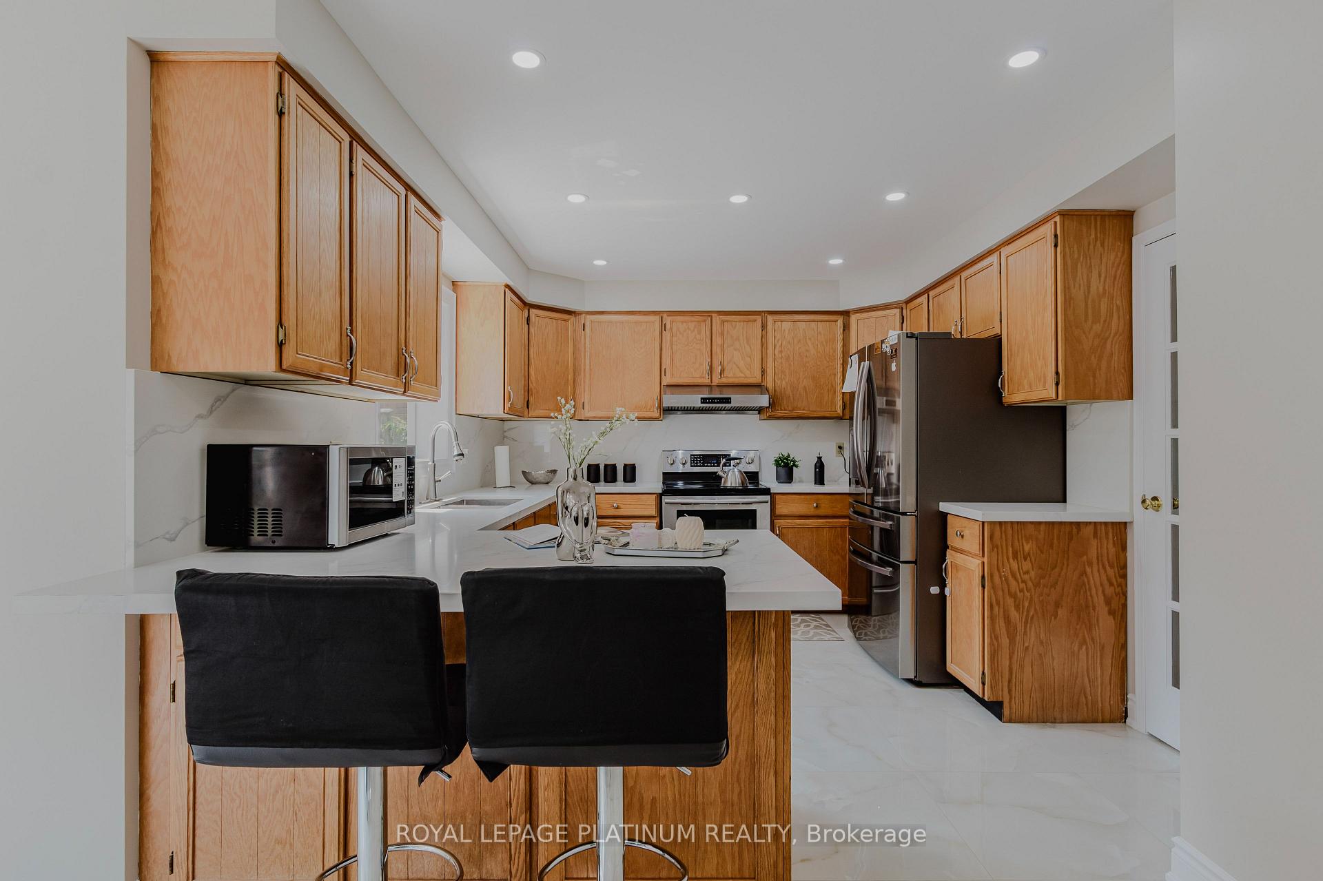 Photo 24 of 4 Burwash Court, Brampton, Heart Lake West — HOMEH