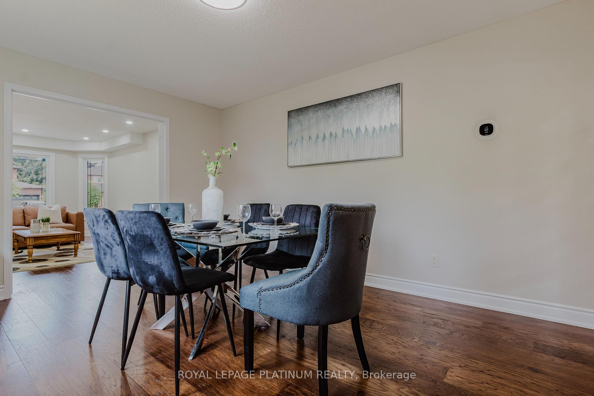 Photo 19 of 4 Burwash Court, Brampton, Heart Lake West — HOMEH