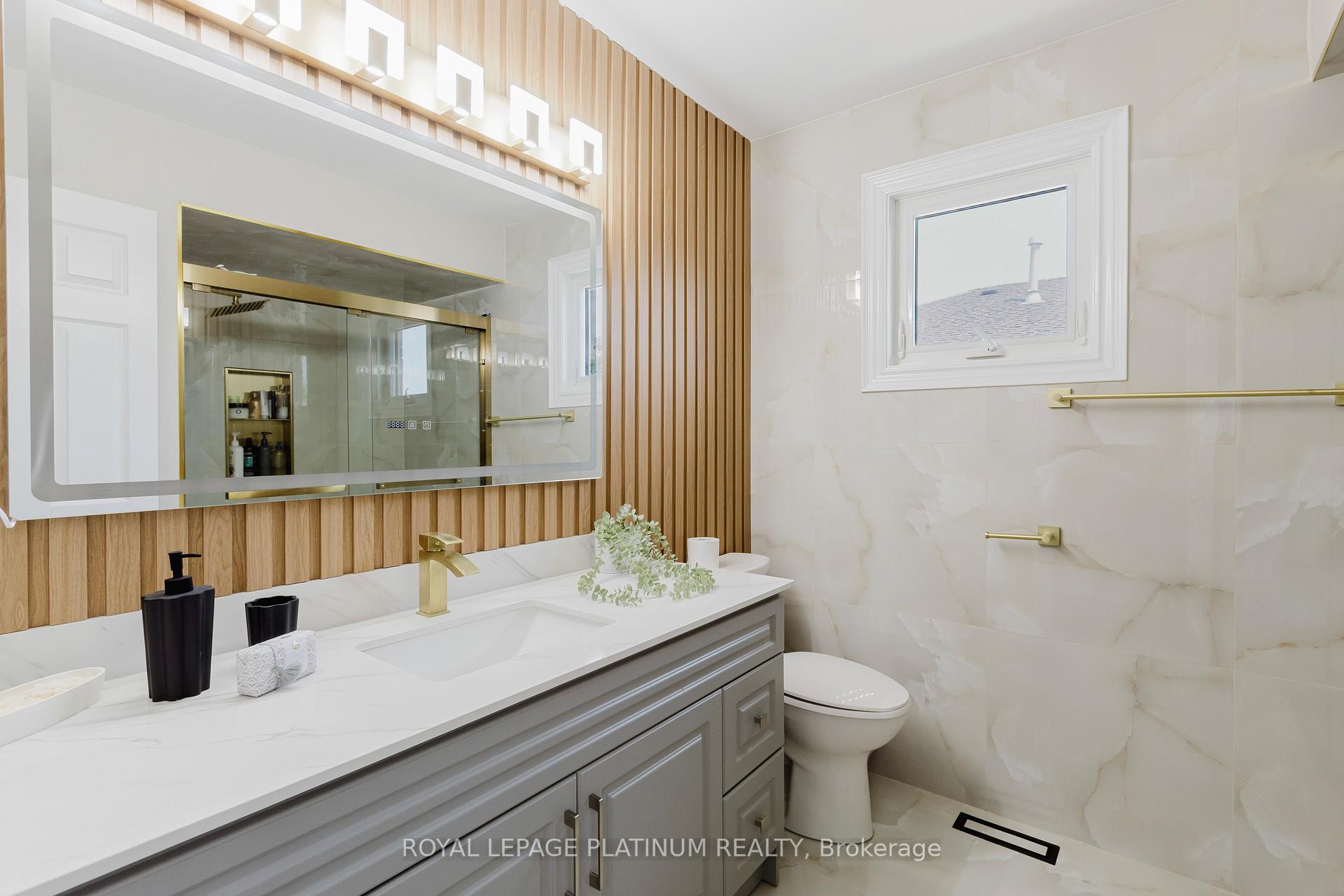 Photo 22 of 4 Burwash Court, Brampton, Heart Lake West — HOMEH