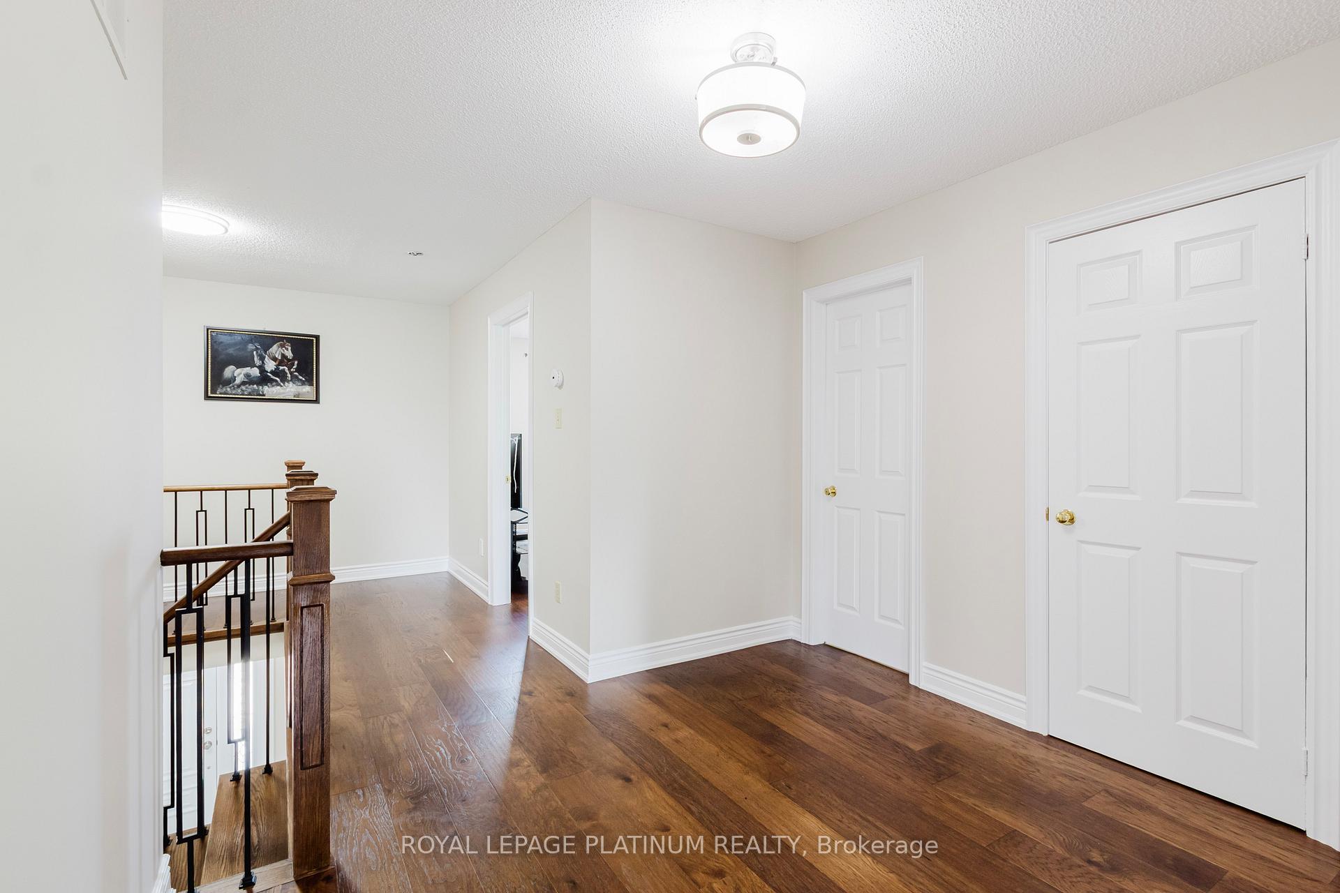 Photo 12 of 4 Burwash Court, Brampton, Heart Lake West — HOMEH
