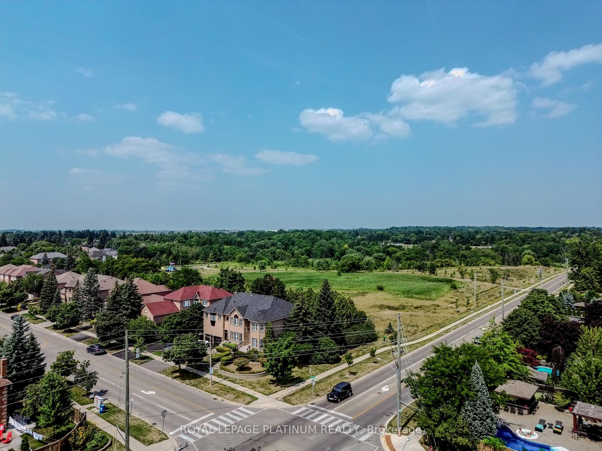 Photo 41 of 4 Burwash Court, Brampton, Heart Lake West — HOMEH