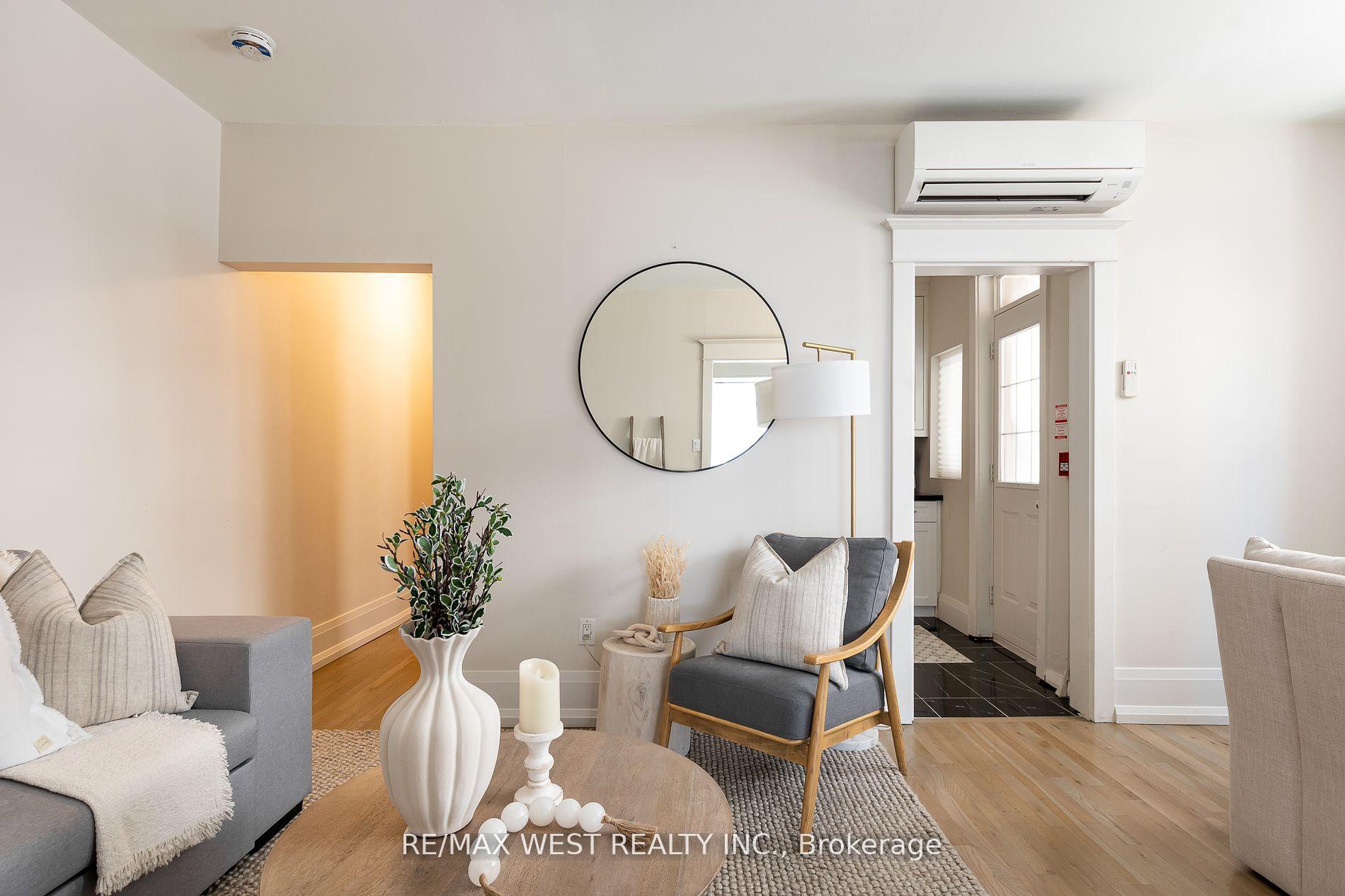 Photo 19 of Unit Bldg 1, 9 Humewood Drive, Toronto, Humewood-Cedarvale — HOMEH