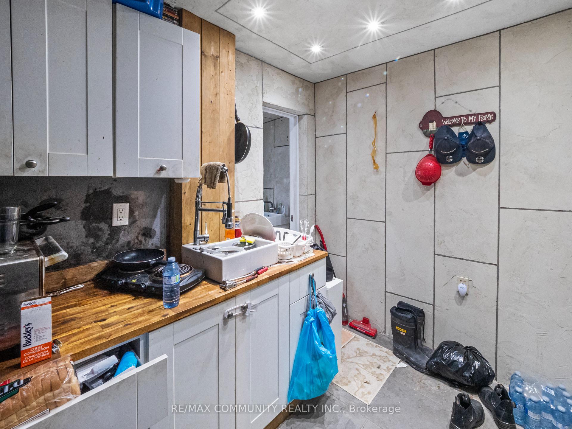 Photo 19 of 4769 McDougall Crescent, Niagara Falls, Downtown — HOMEH