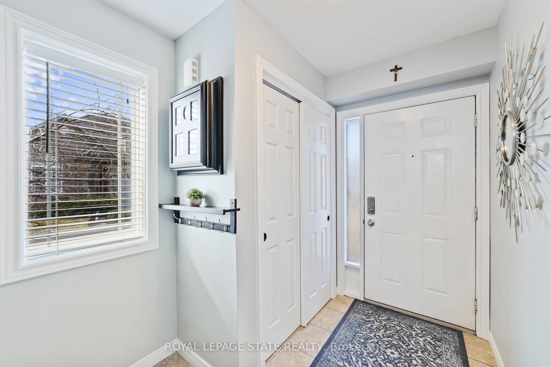 Photo 8 of 139 Periwinkle Drive, Hamilton, Stoney Creek — HOMEH