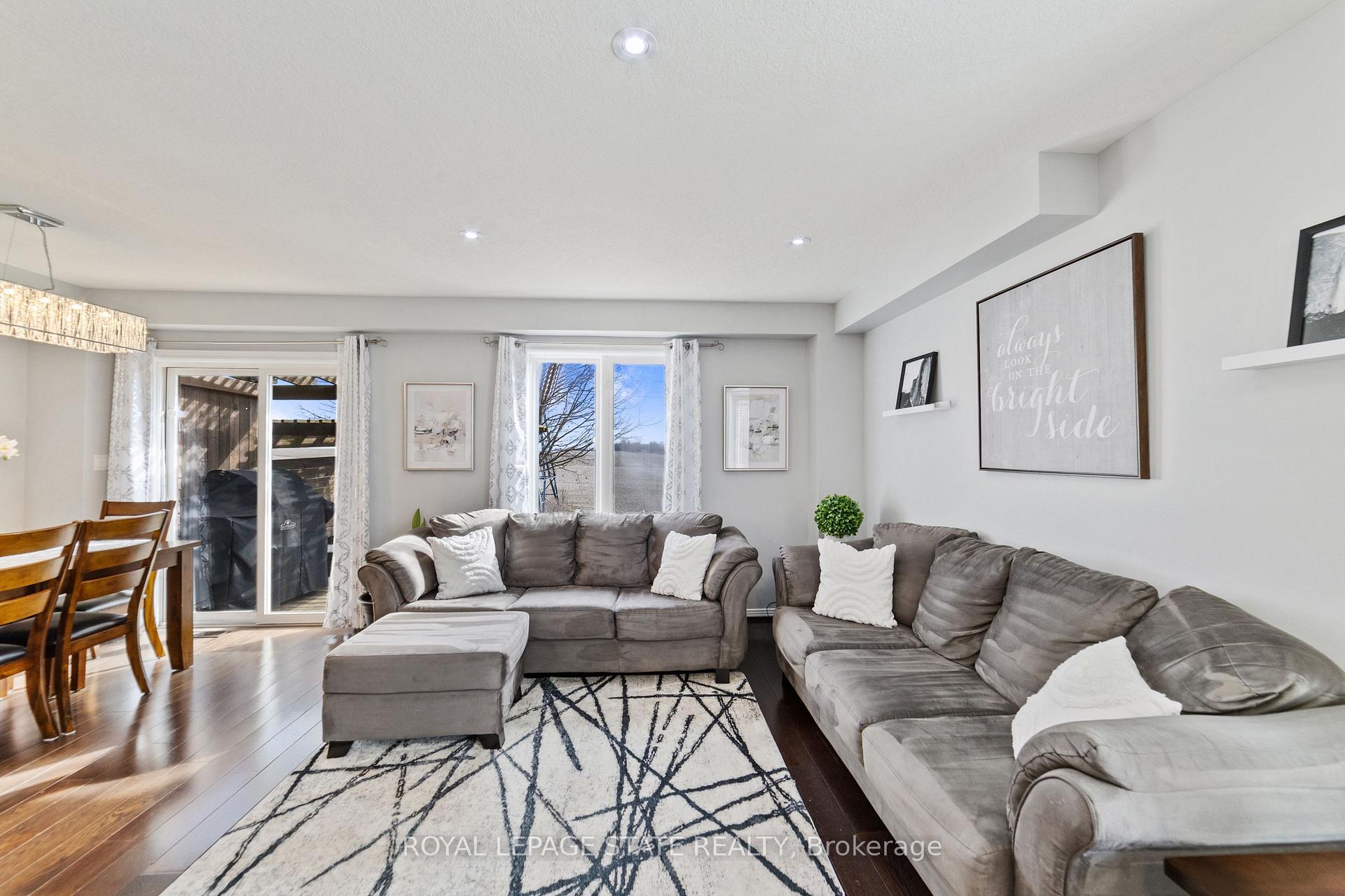 Photo 14 of 139 Periwinkle Drive, Hamilton, Stoney Creek — HOMEH