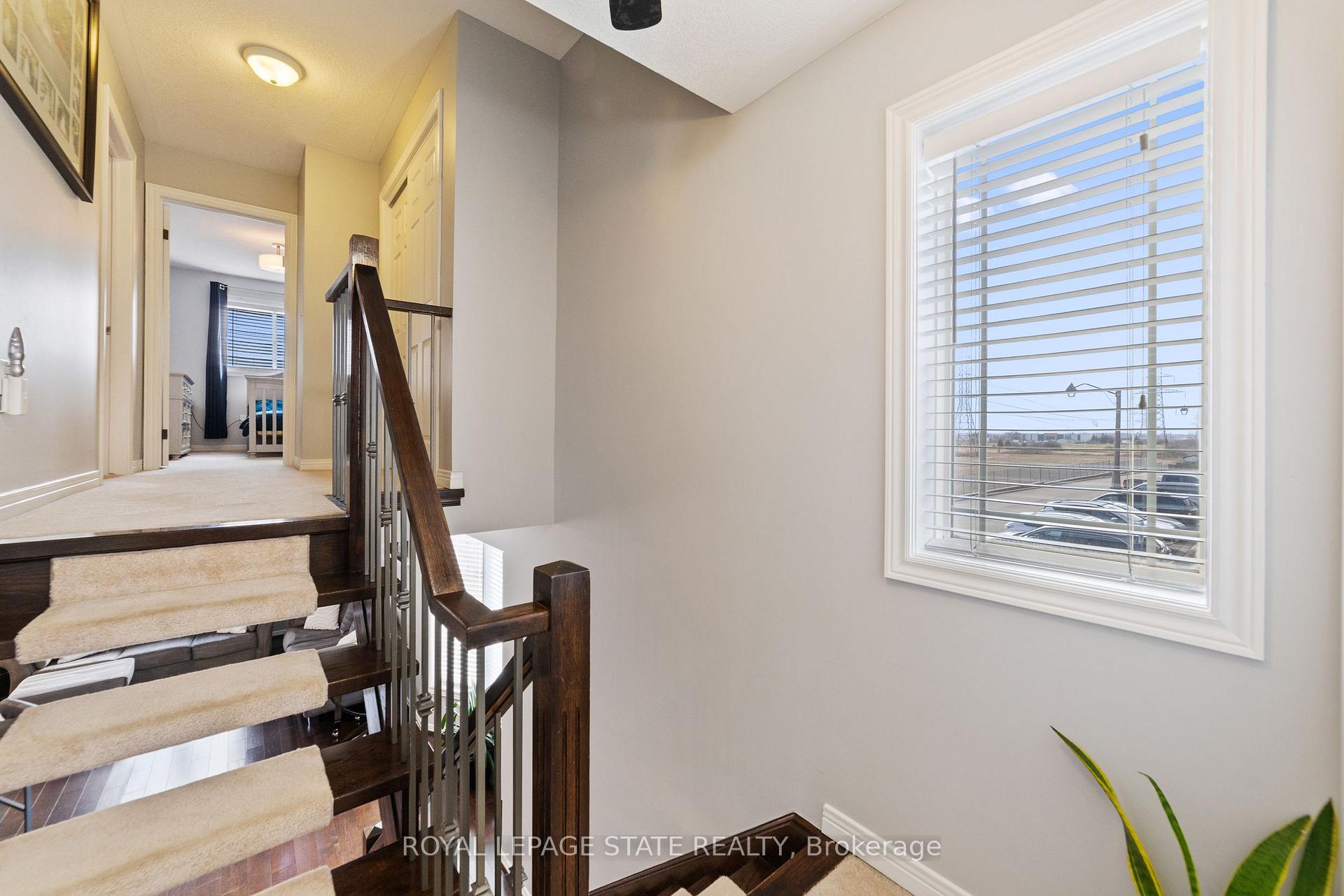 Photo 18 of 139 Periwinkle Drive, Hamilton, Stoney Creek — HOMEH