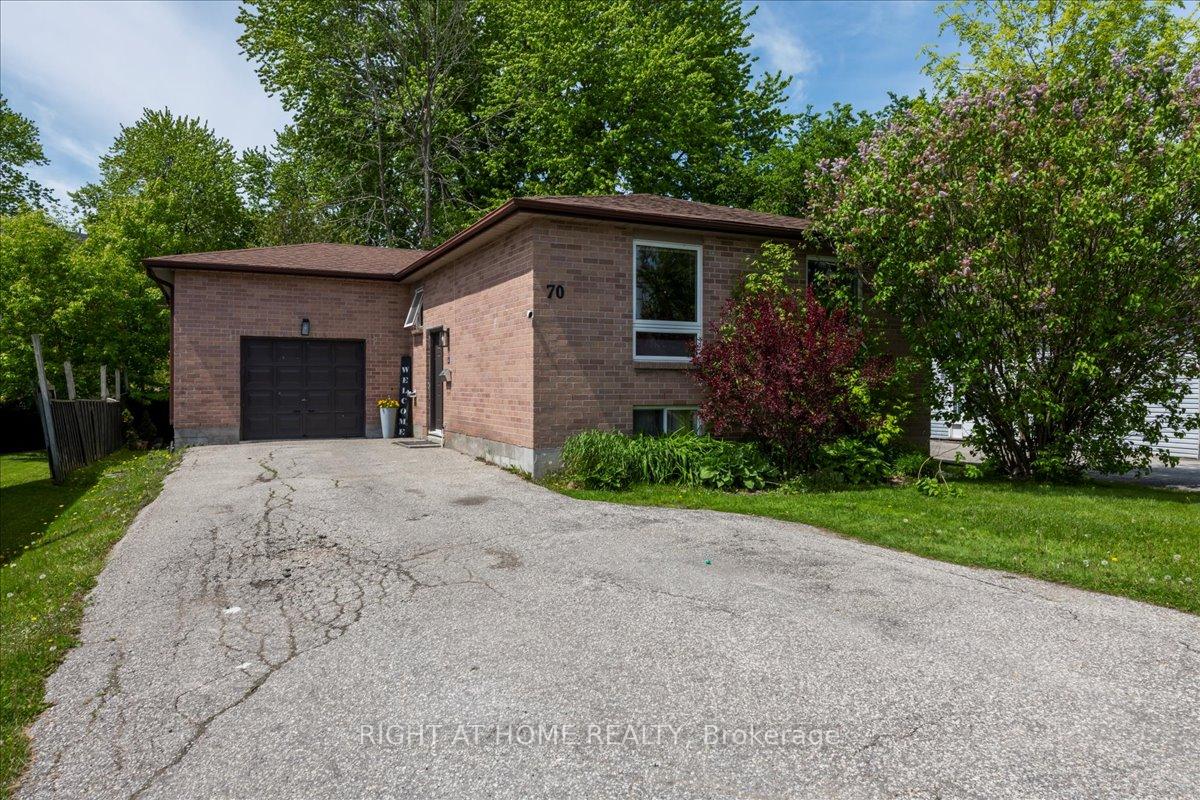 Photo 1 of 70 metro Road S, Georgina, Keswick North — HOMEH