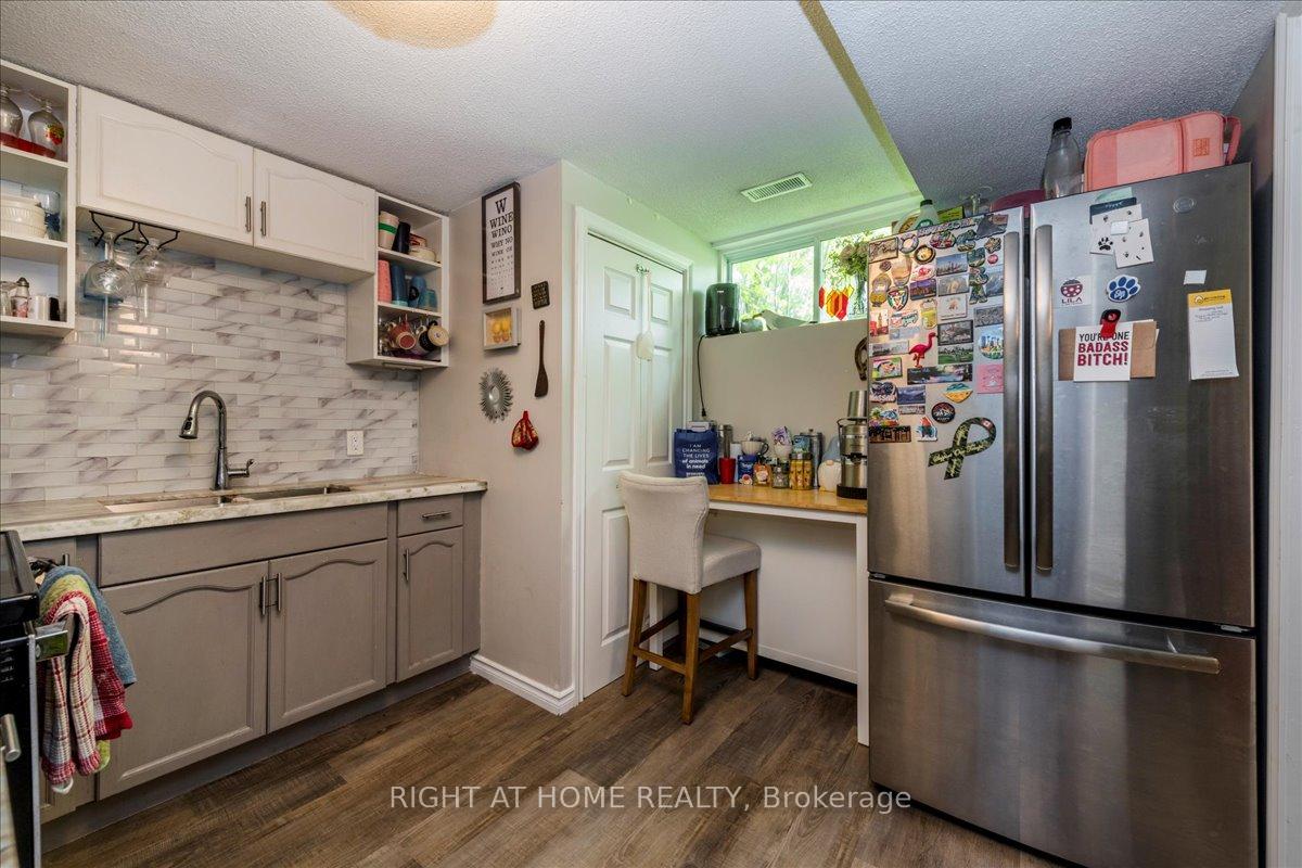 Photo 22 of 70 metro Road S, Georgina, Keswick North — HOMEH