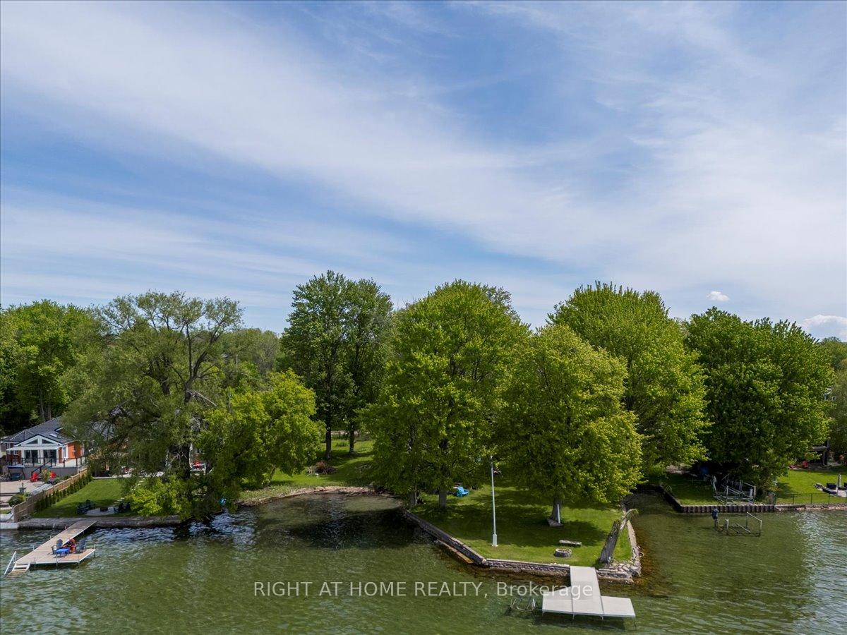Photo 33 of 70 metro Road S, Georgina, Keswick North — HOMEH