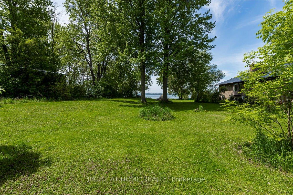 Photo 30 of 70 metro Road S, Georgina, Keswick North — HOMEH