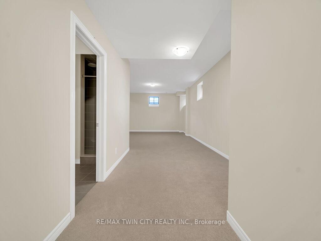 Photo 28 of 261 Broadacre Drive, Kitchener — HOMEH
