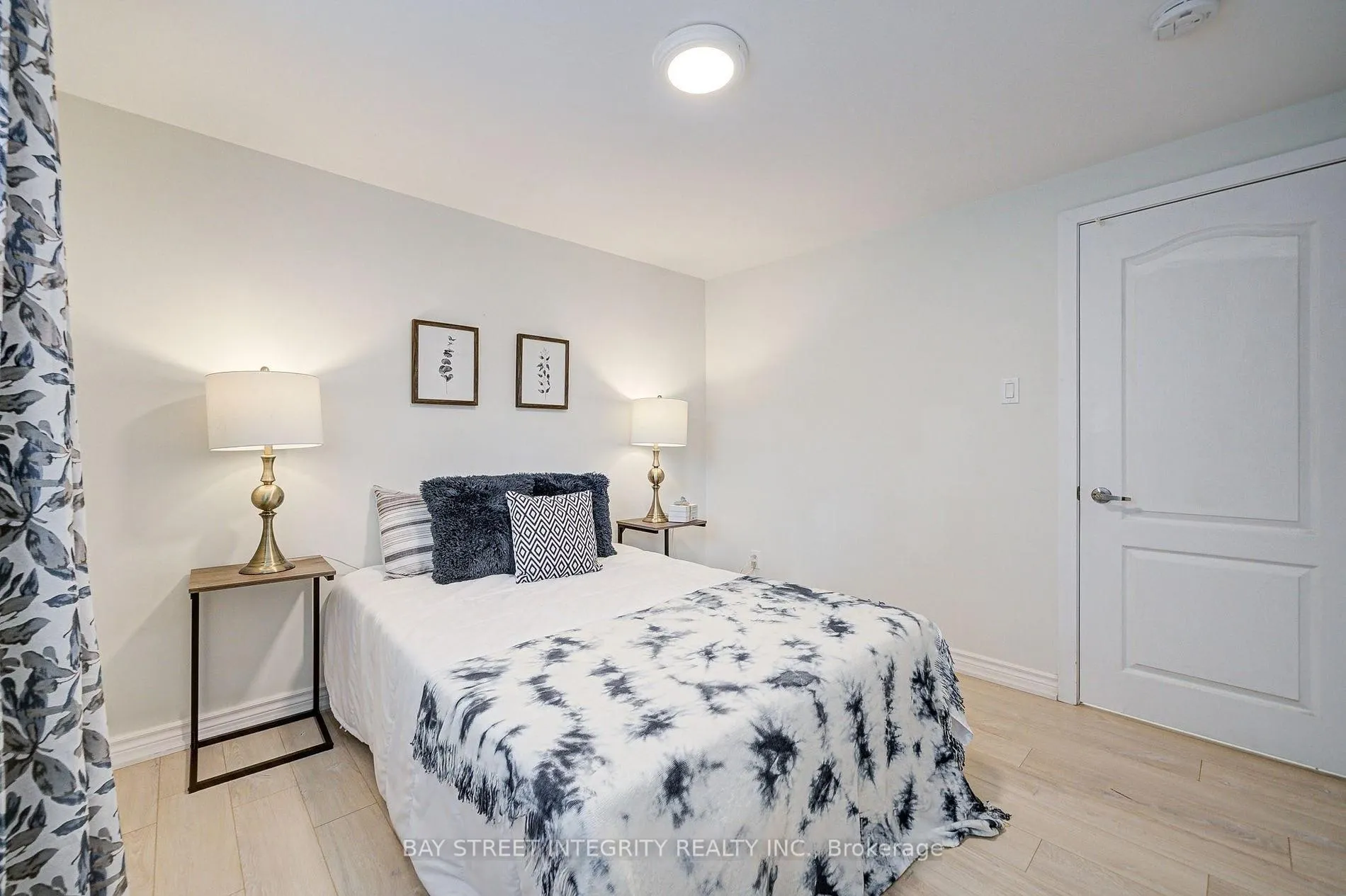 Photo 29 of 16 Arrowflight Drive, Markham, Bullock — HOMEH